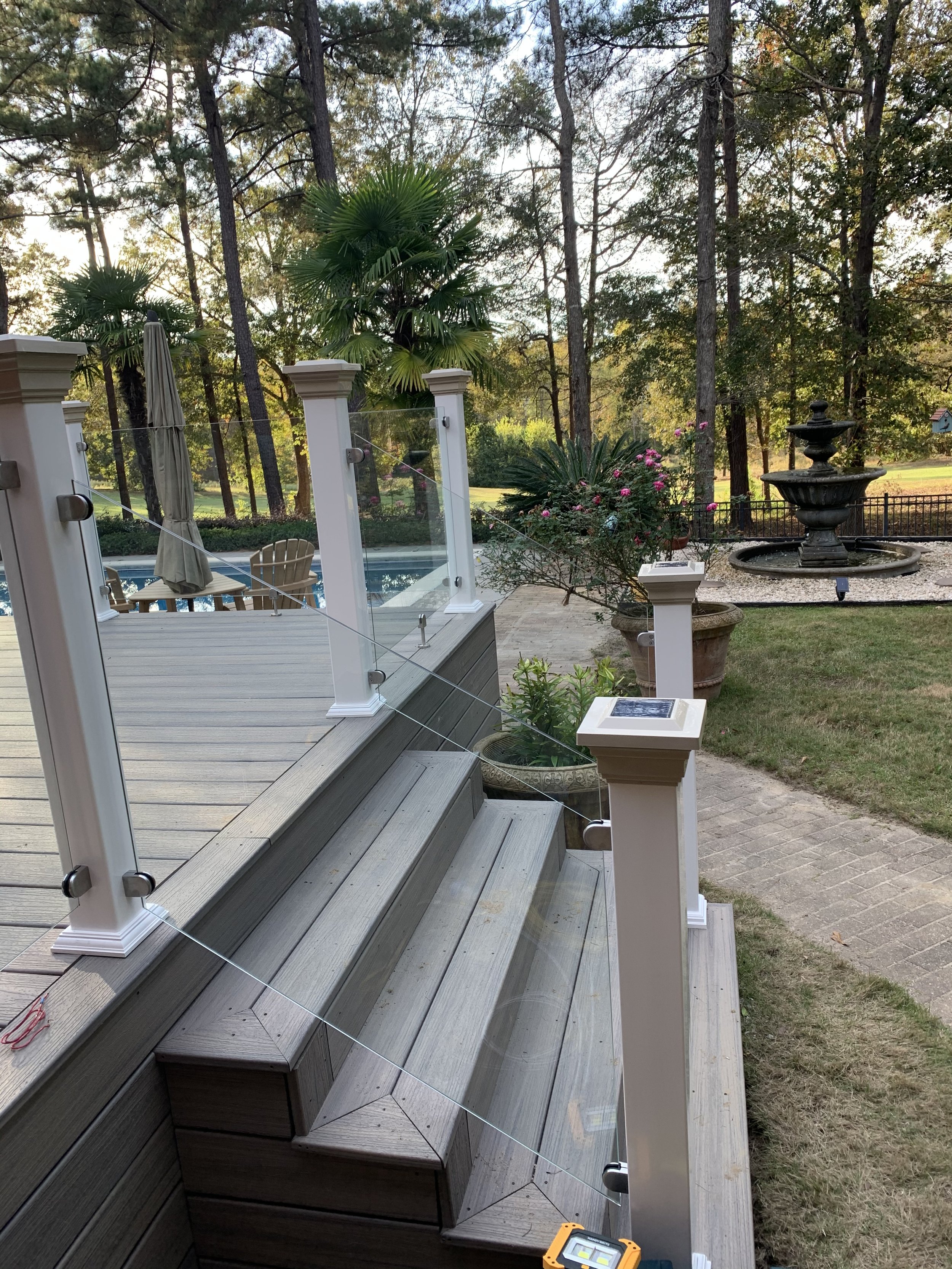 steps-deck-glass-railing-remodel