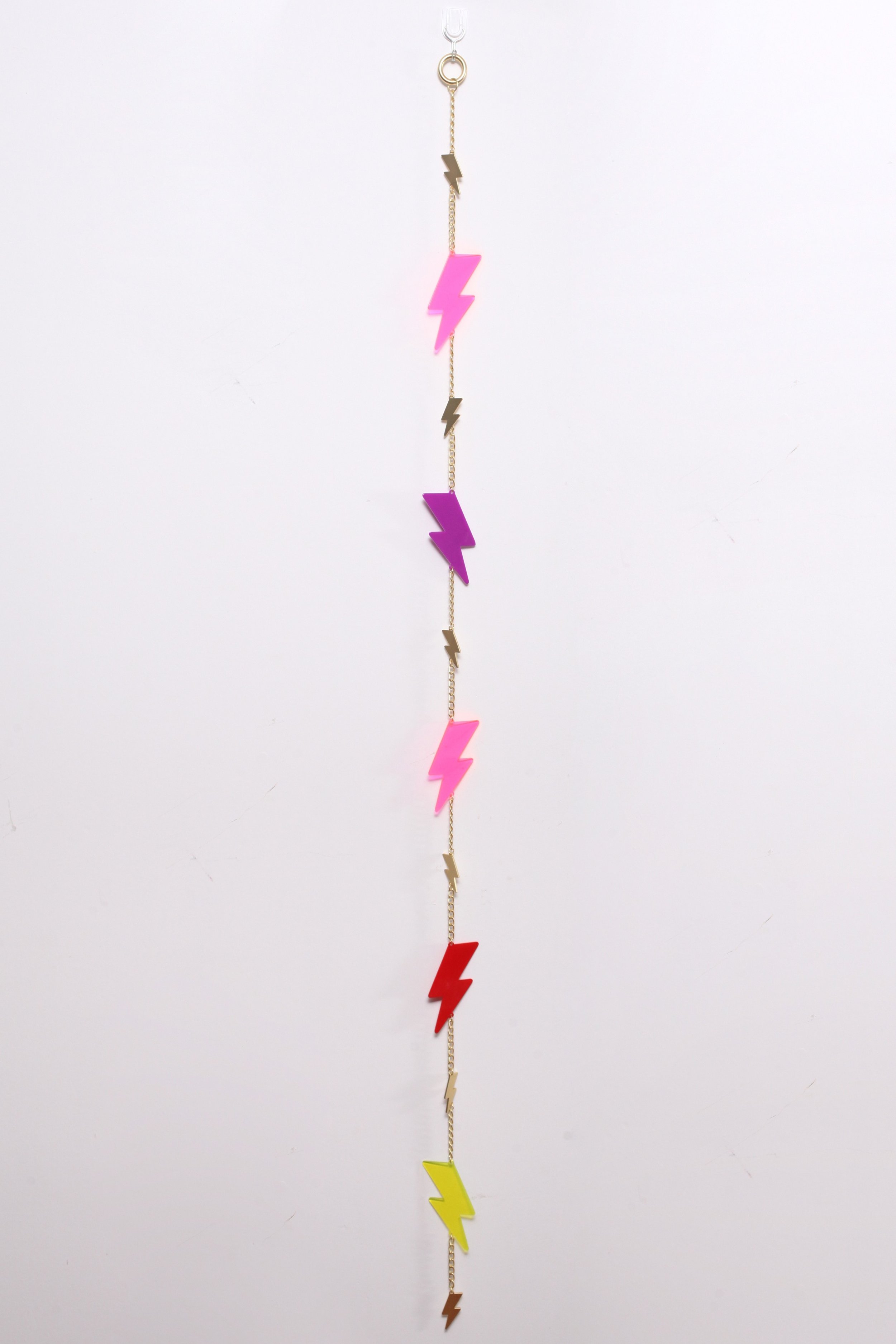 Vertical Lightning Hanging