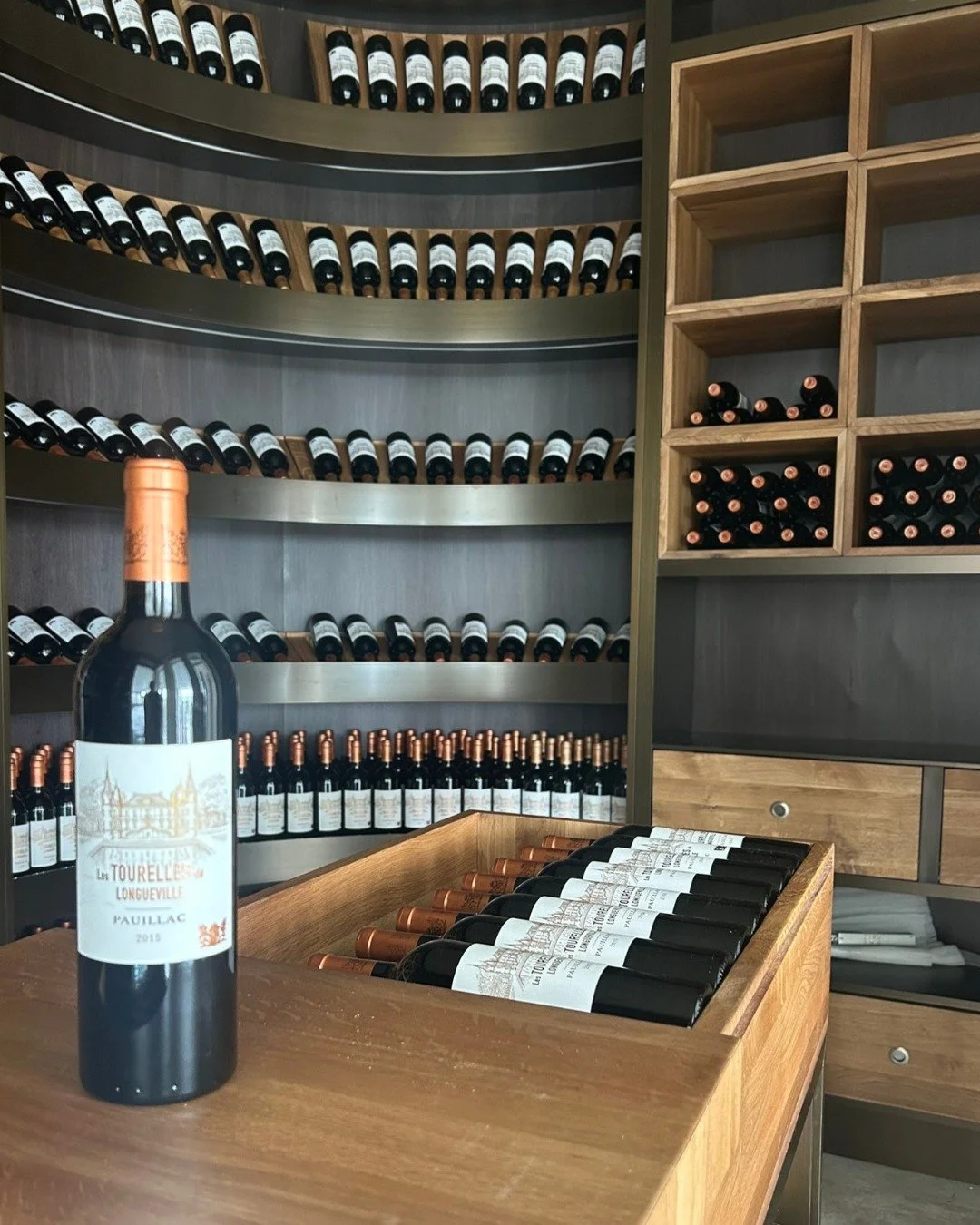 Project - Eastern Bays Wine Cellar 

This wine cellar is more than storage - it's a statement of curated design, craftmanship and quiet luxury.

Because true luxury isn't just seen - it's experienced.

Design collaboration
@bespoke.kitchens 
@augustc