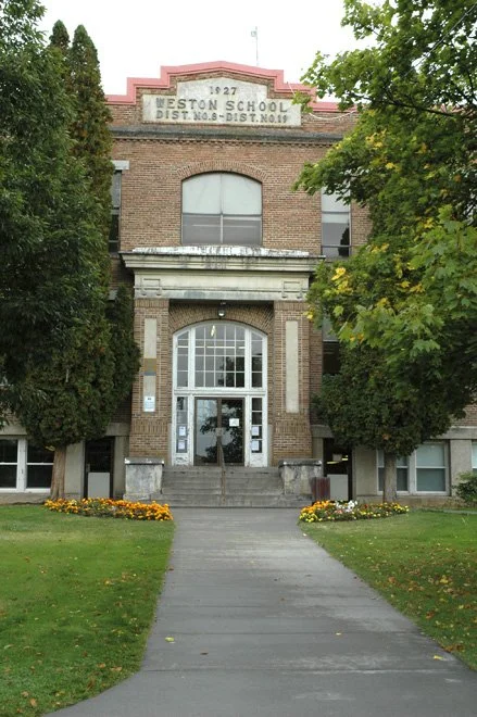 W900-130-1 Weston School 2008 - 439x660.jpeg