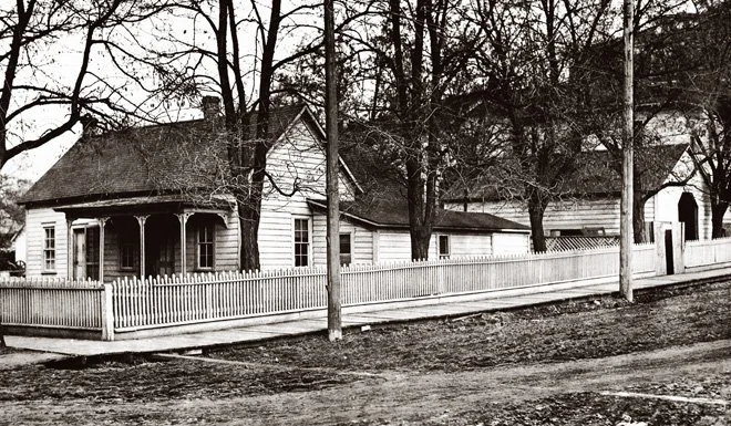 410-05B Ken-Priscilla Dauble home 660x385.jpeg