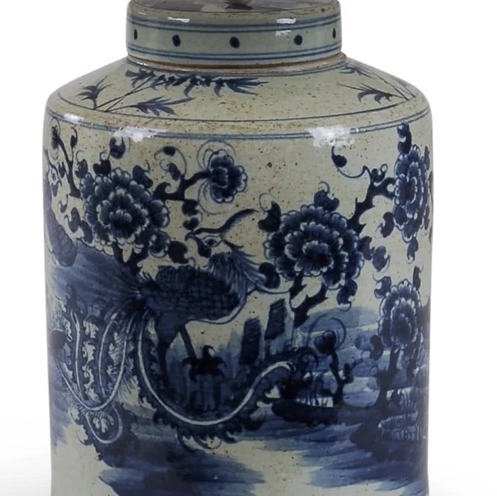 blue-white-tea-tin-lamp-detail.jpeg