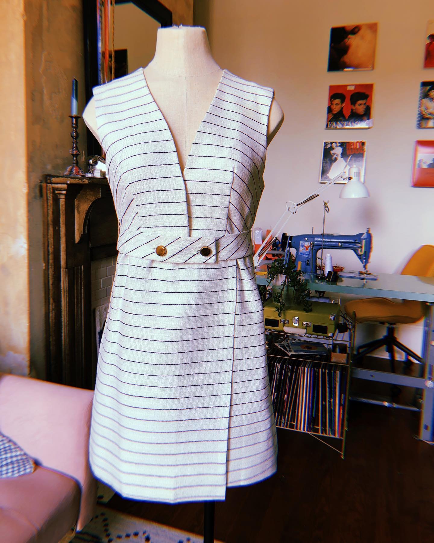 Redesign* | Our client brought us a vintage 60s/70s vest to sew up as a mini dress. The result is just 😮&zwj;💨 so, so good!

Swipe to see the vest before and during a fitting &mdash;&gt; 

We opened up the facing at the front of the vest which allo