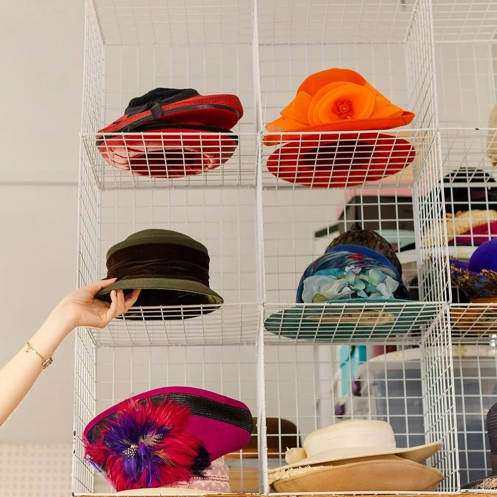 A hat for every occasion 👒🧢🎩
Did you know that we have hundreds of headwear options? From gentlemanly top hats, to dainty fascinators, roaring 20s headpieces, and many more. Try one on for size at our rental shop!

1125 Broad Street
Augusta, GA