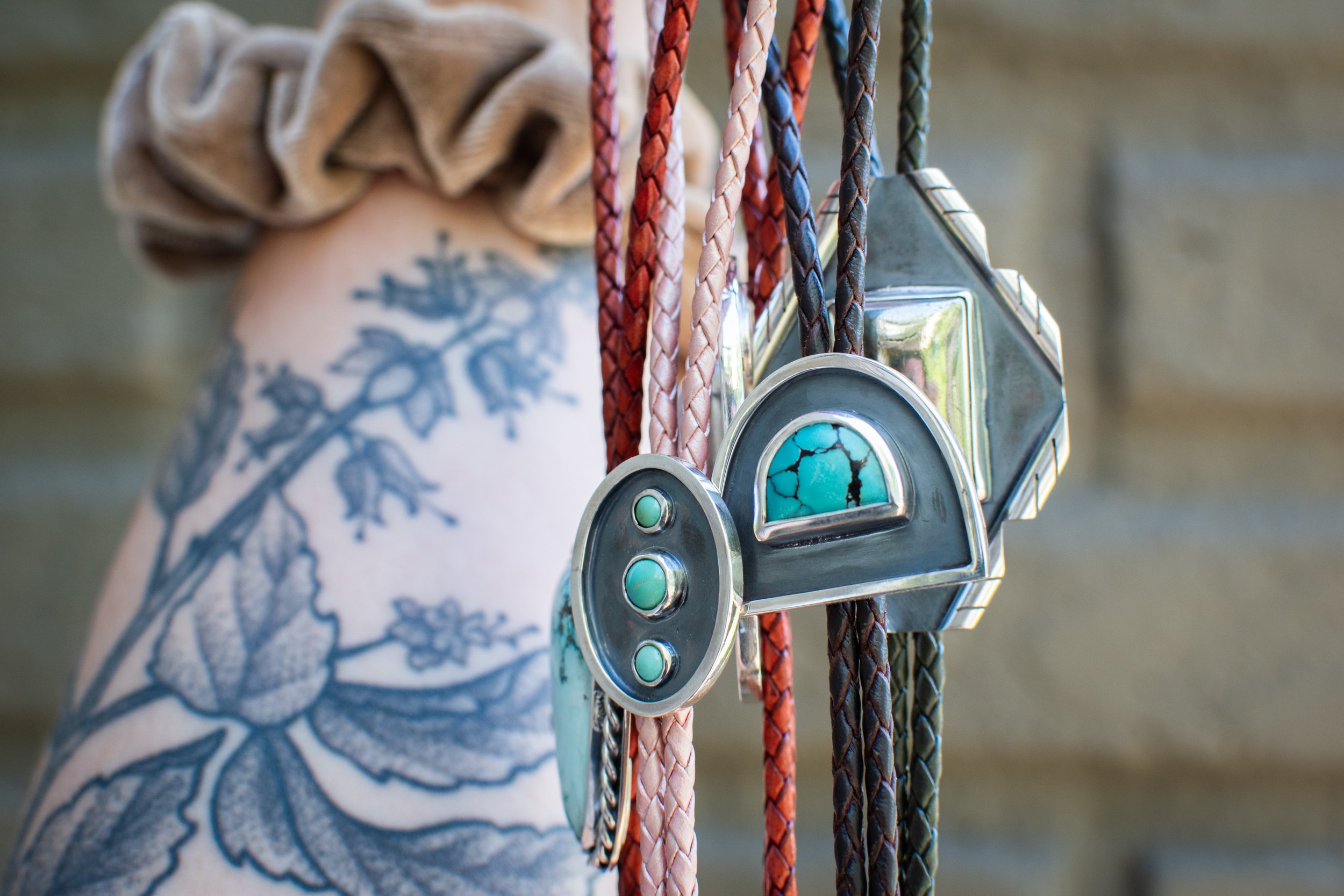 Madi Made handcrafted bolos