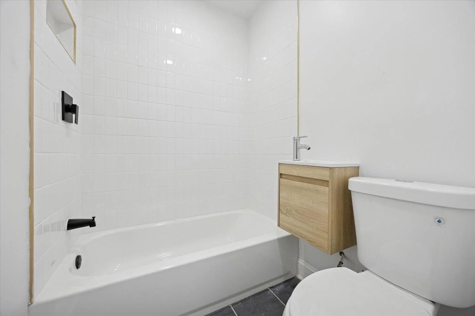 WhatsApp Image 2025-12-24 at 12.55.17 AM (8).jpeg