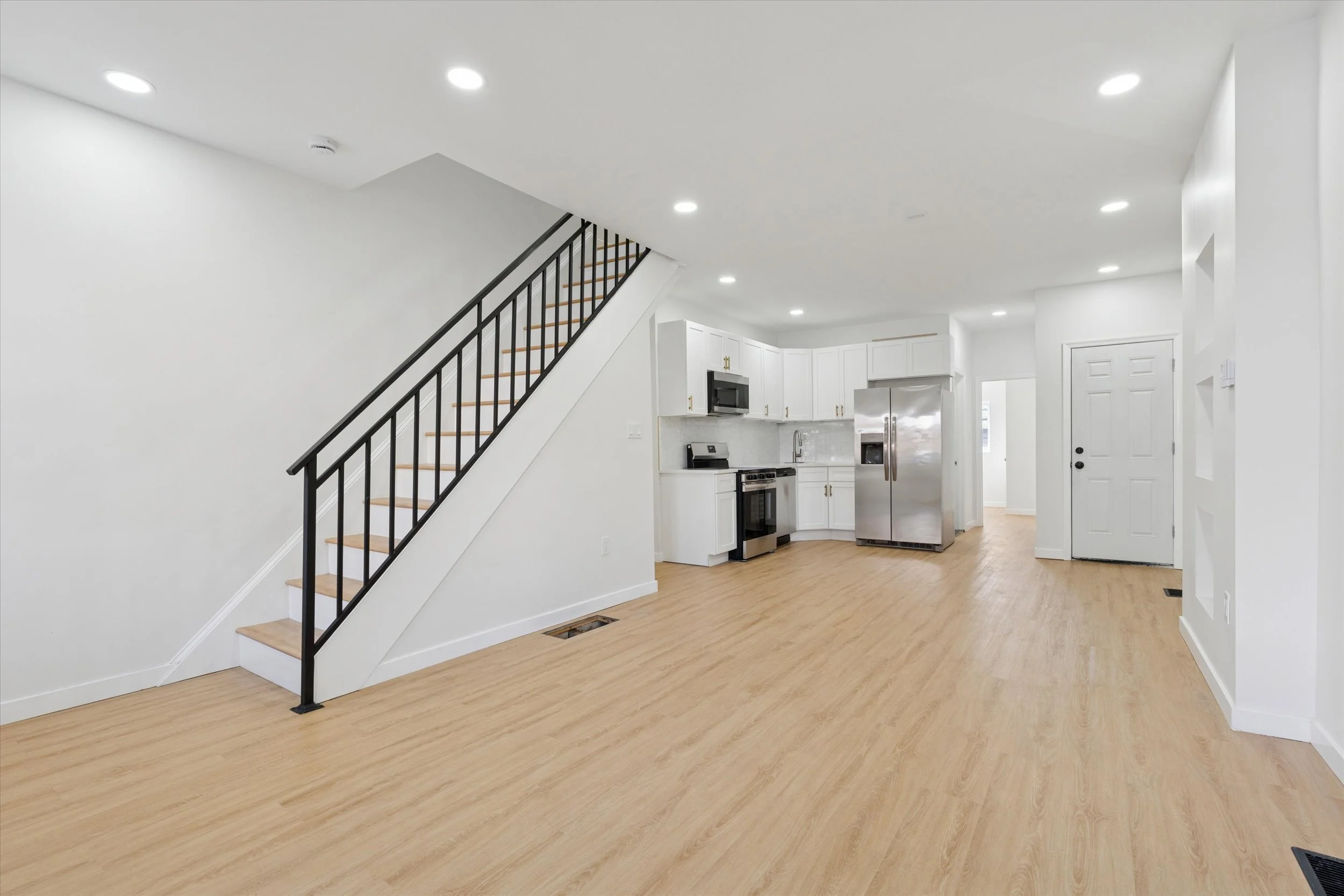 01-3110 Tasker St_01.jpg