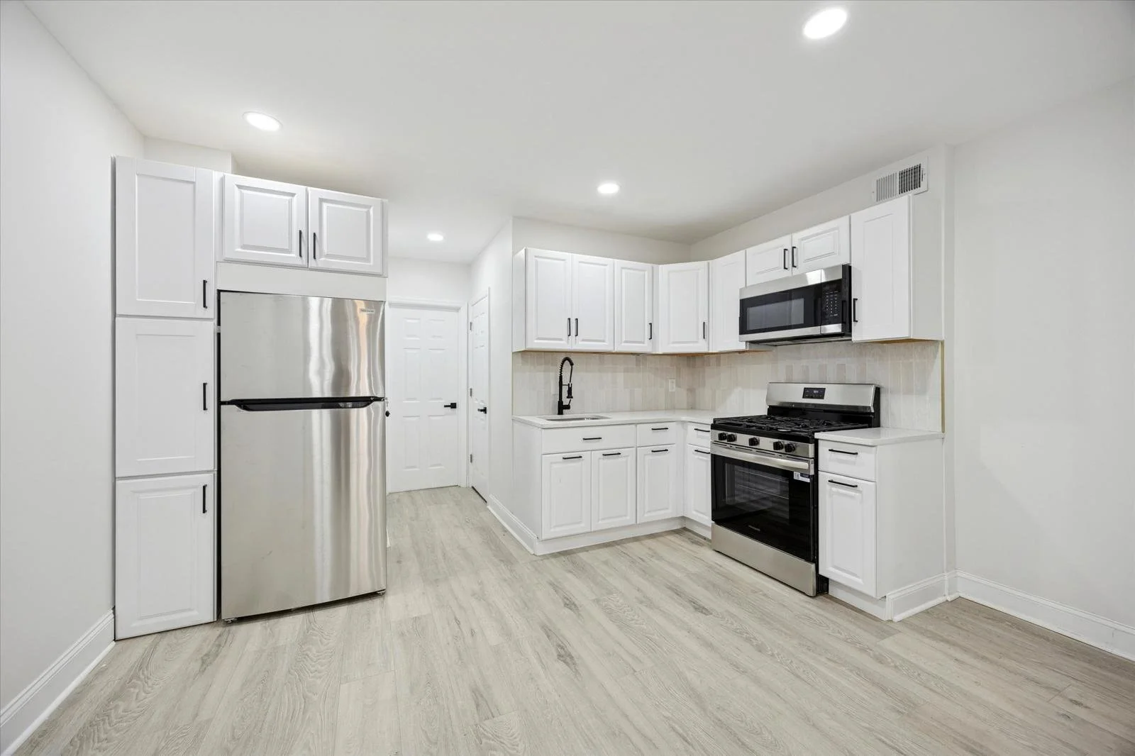 WhatsApp Image 2025-12-24 at 12.55.17 AM (4).jpeg