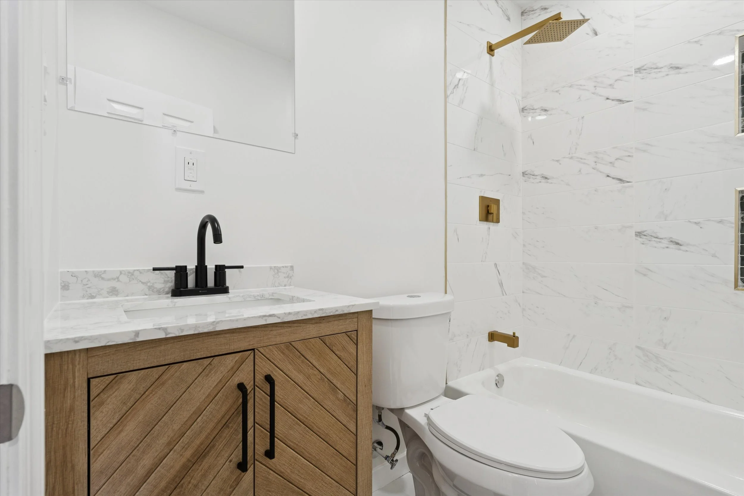 12-3110 Tasker St_12.jpg