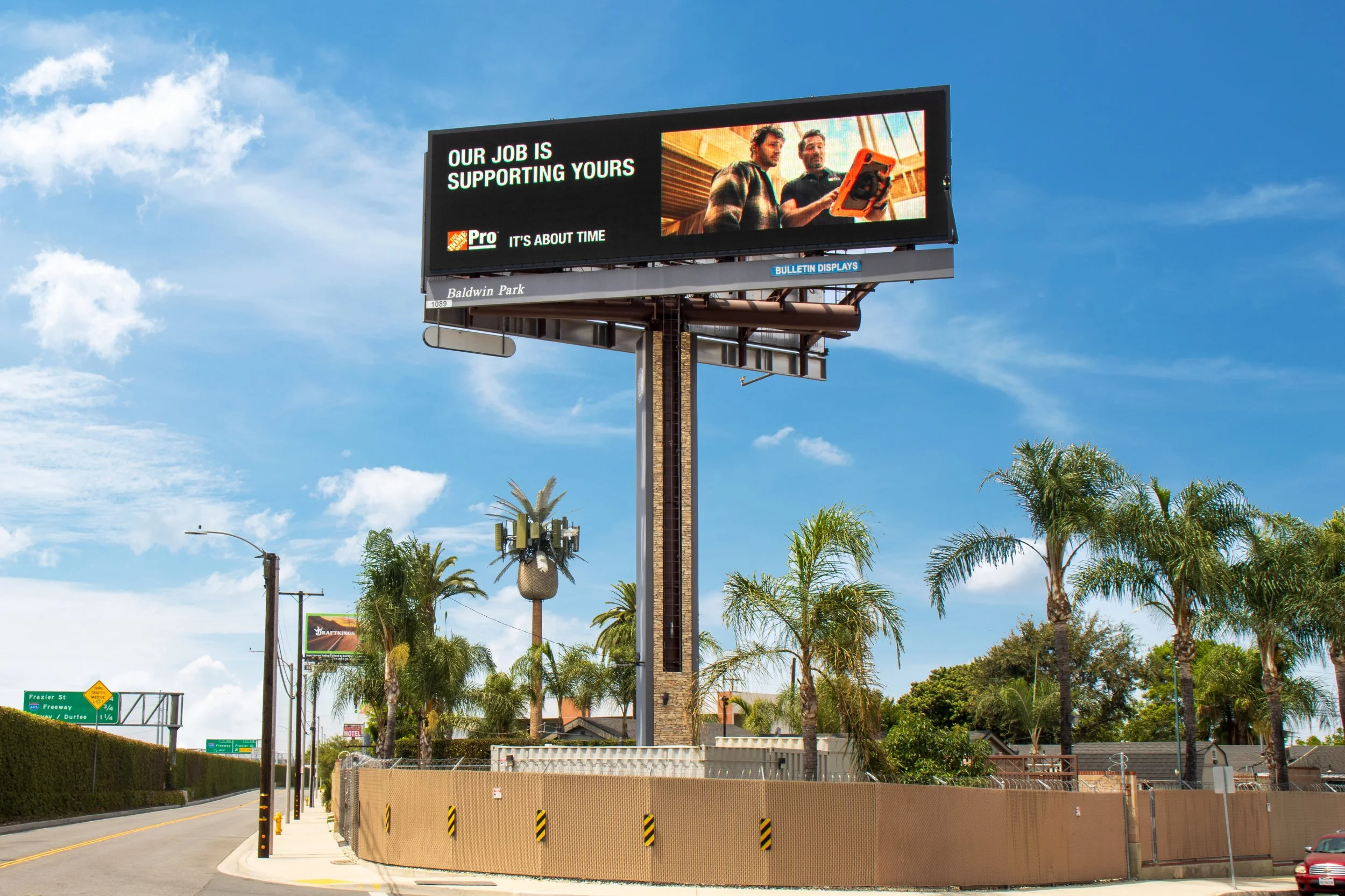 1089 Landmark Message Center copy.jpg