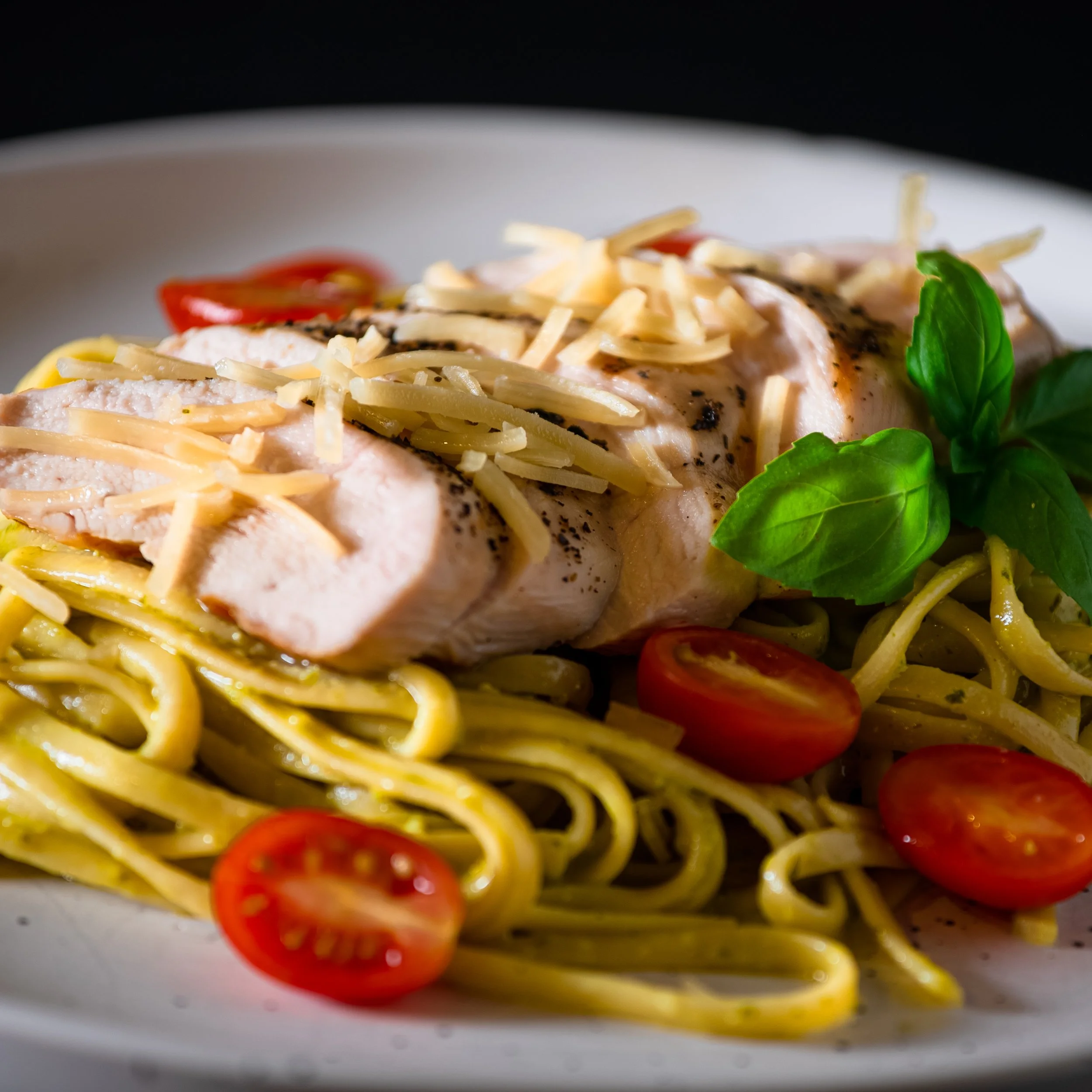 Special #1: Chicken & Basil Pesto Pasta