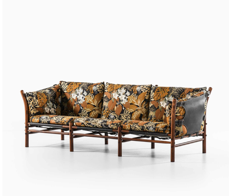 Sofa.png