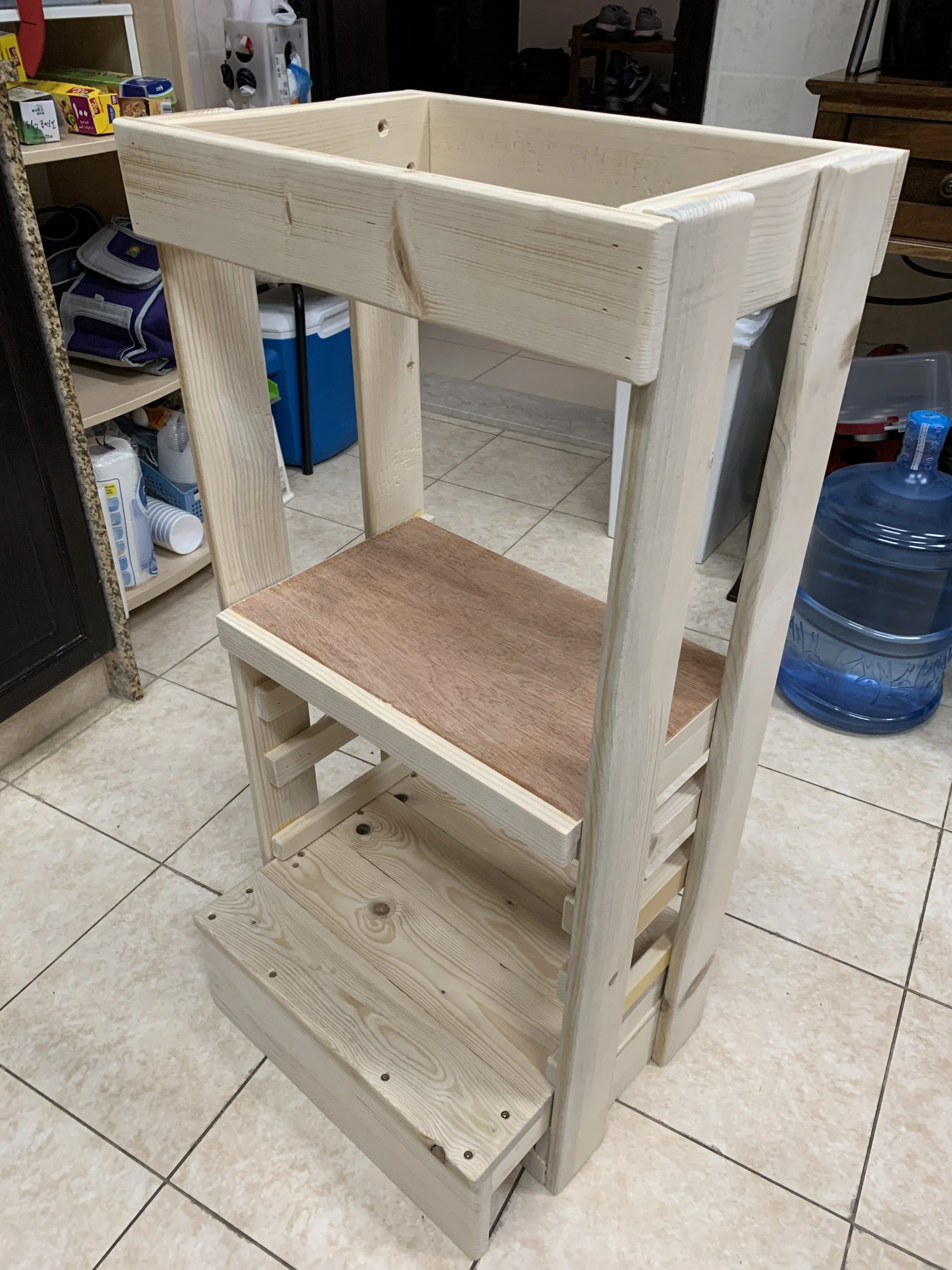 child kitchen helper