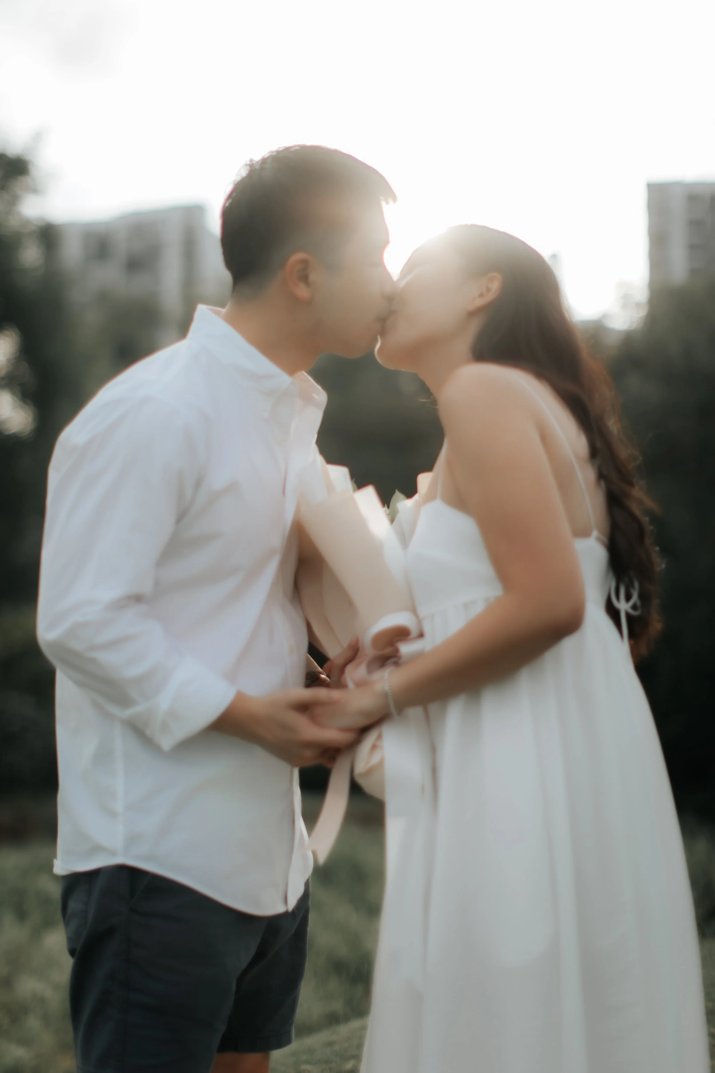 Light and airy proposal photoshoot at Jurong Lake Gardens in Singapore, captured by Arielle for Breadandbutterworks.