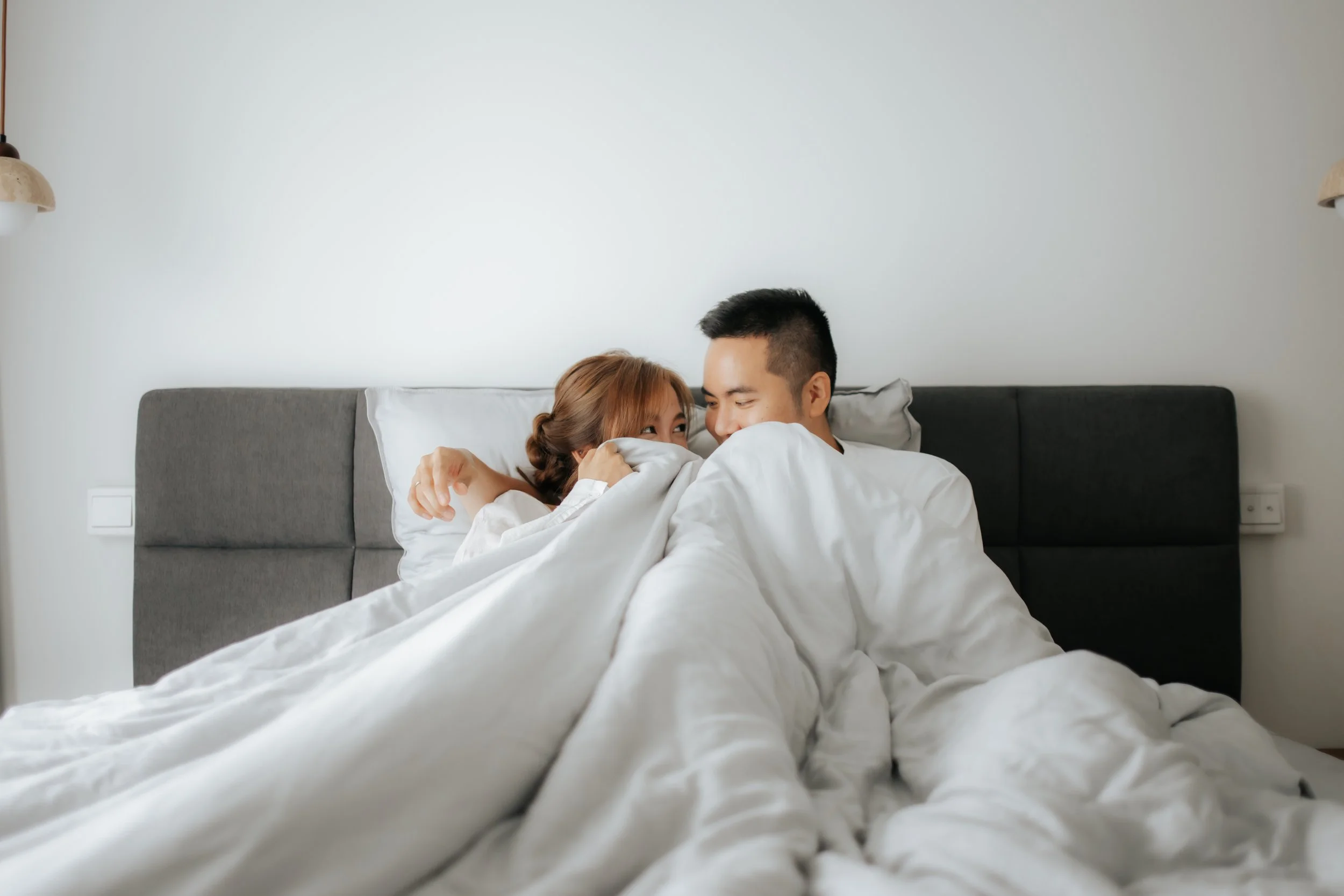 Light and airy pre-wedding photoshoot at a new marital BTO home, captured by Ash for Breadandbutterworks.