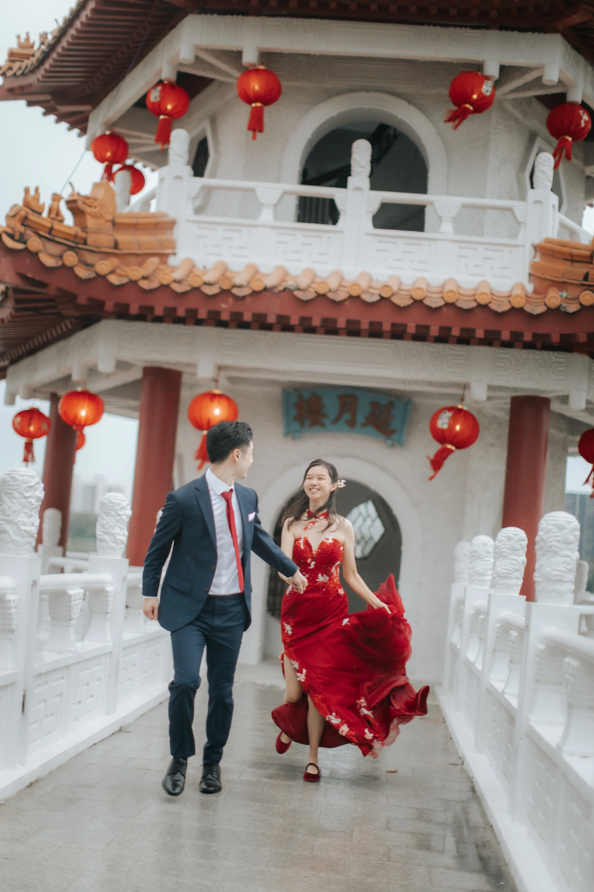 Pre-wedding photoshoot at Chinese Gardens with traditional cheongsam, captured by Breadandbutterworks