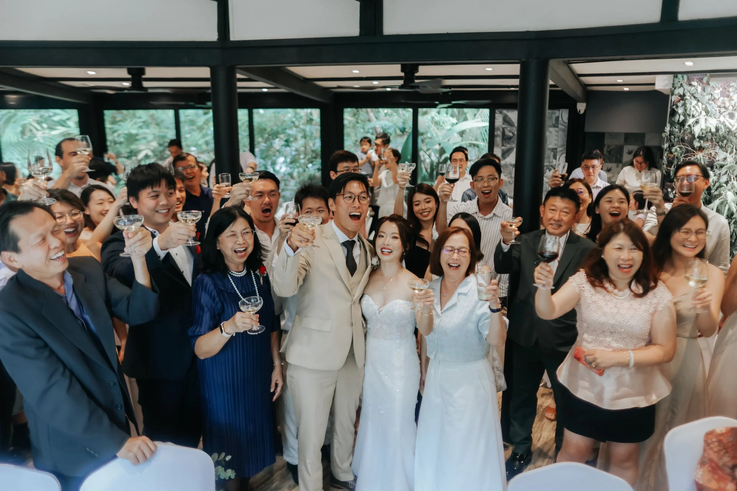 Light and airy actual day wedding photoshoot at The Villa Singapore, captured by Arielle for Breadandbutterworks.