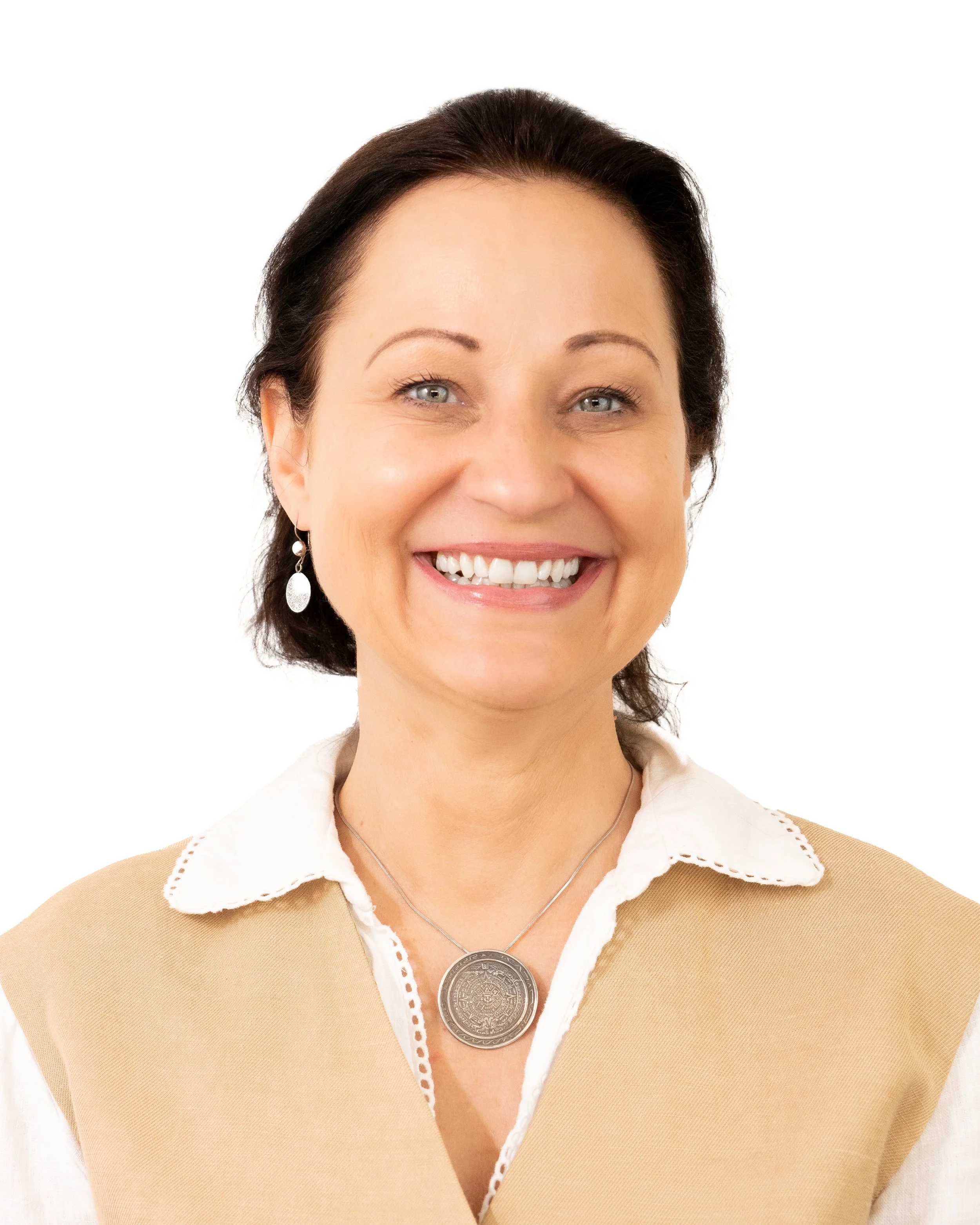 Headshotsfreshfinal24 .jpg