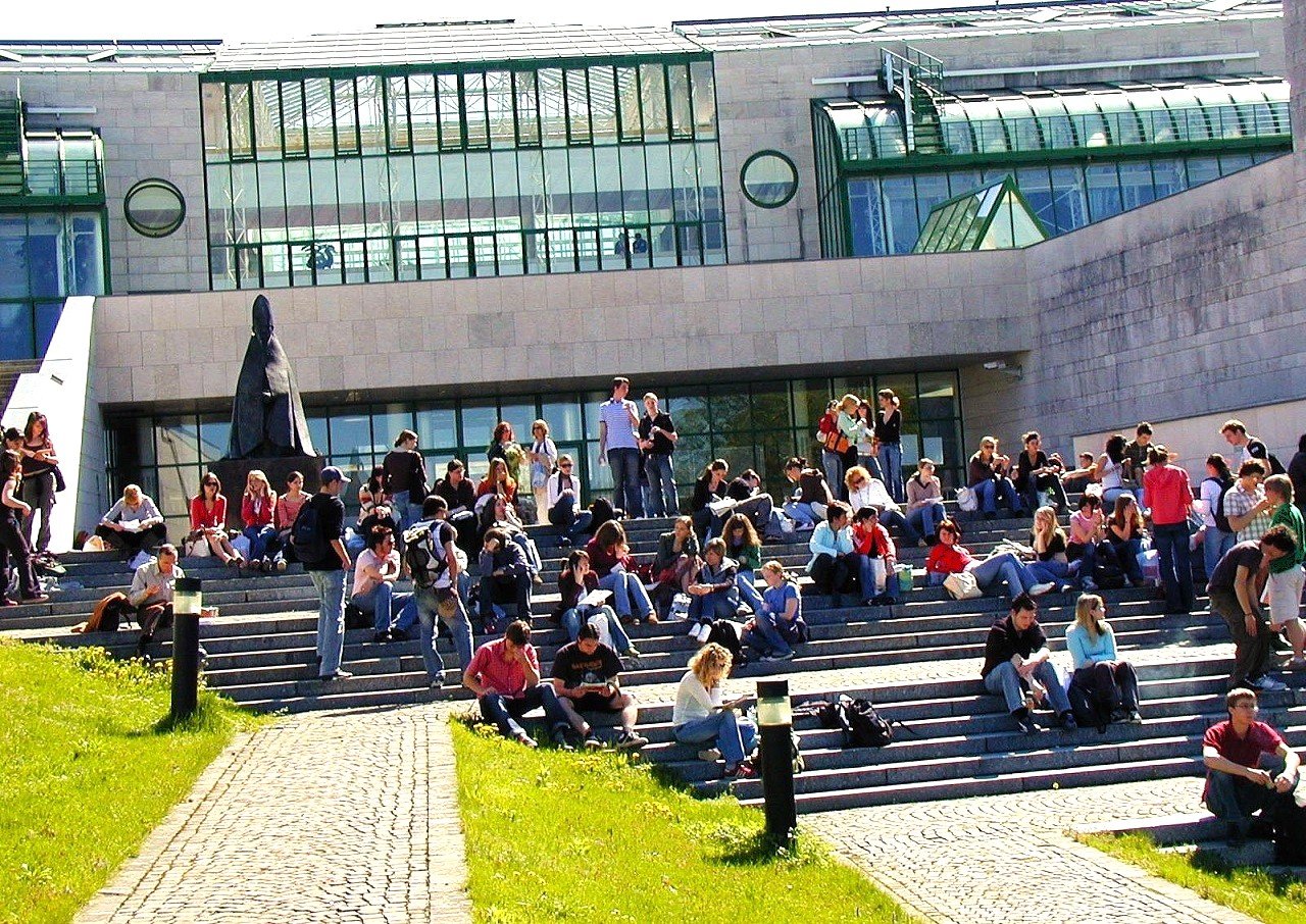 Psychologie studieren. Oder Wirtschaftspsychologie?