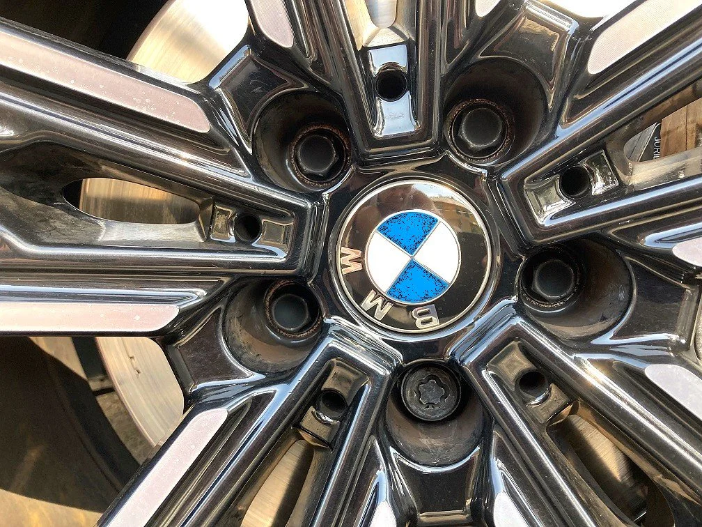 Große Zahlen, schnelle Motoren: Dein Einstieg in die Autowelt