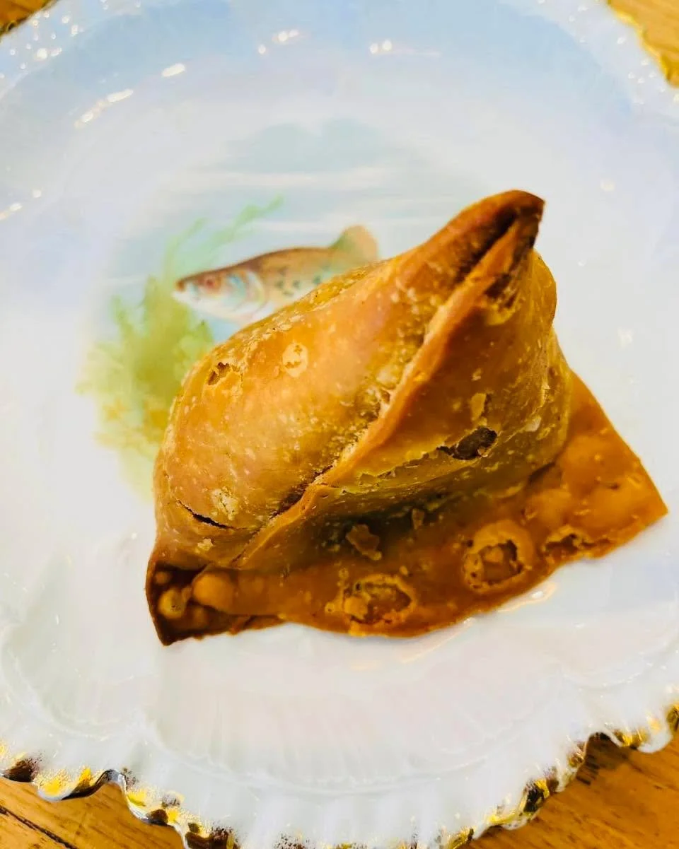 Just two of our delicious things available in store 7 days a week!

Kings crowns
Biriyani vegetable samosa