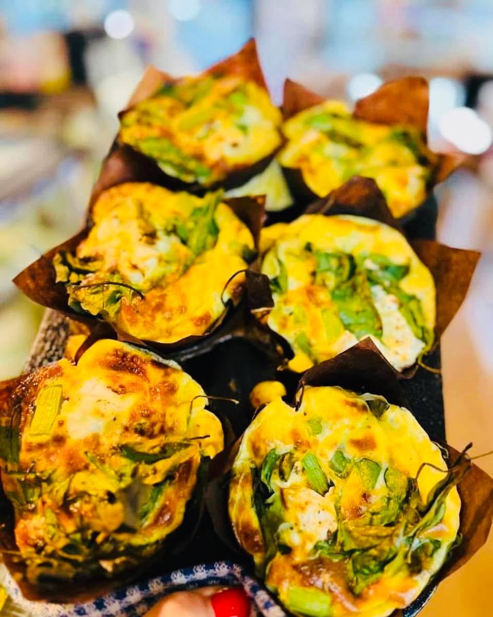 Did someone say frittata?!
They come out of the oven each and every morning by 630am, high in protein and flavour, they are vegetarian and gluten free😁