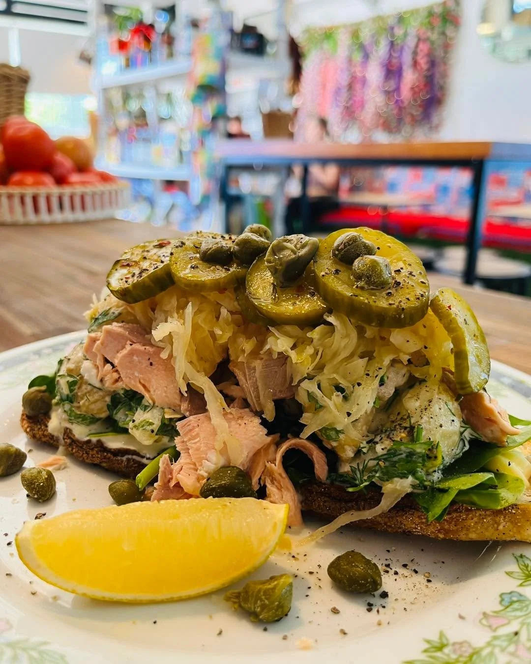 Happy Sunday and nice to have some cooler weather which makes for perfect eating and coffee weather so if your free today and thinking great food come and dine with us until 2 pm
😀

#womeninbusiness #carltoncafe #small #unexpected #bexley #Hurstvill