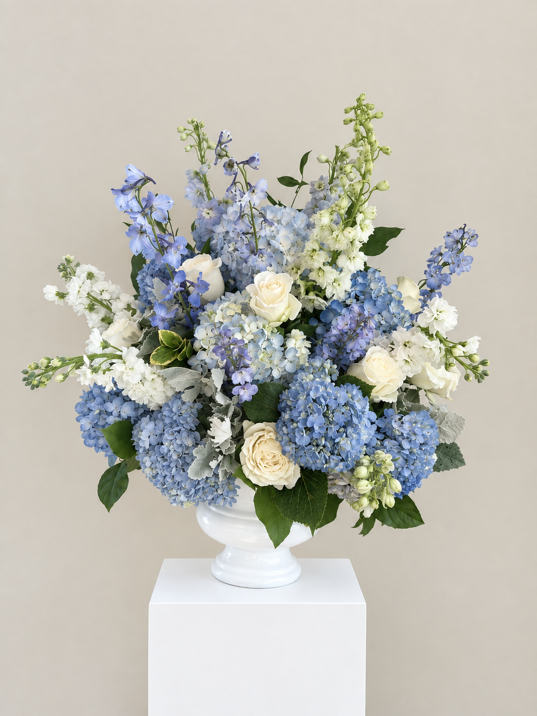Classic Sympathy Urn Arrangement