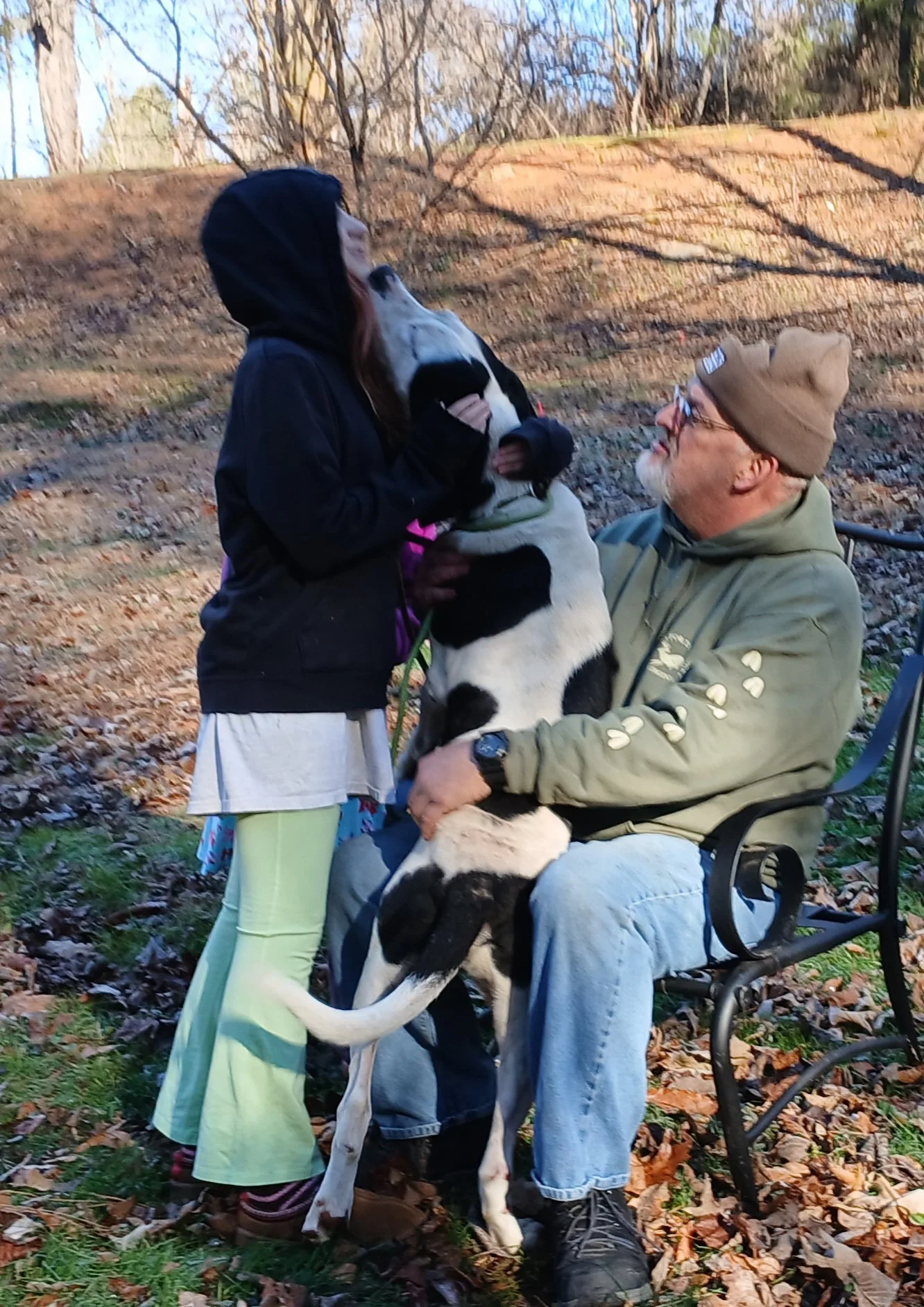 Pongo giving love to the Bells!