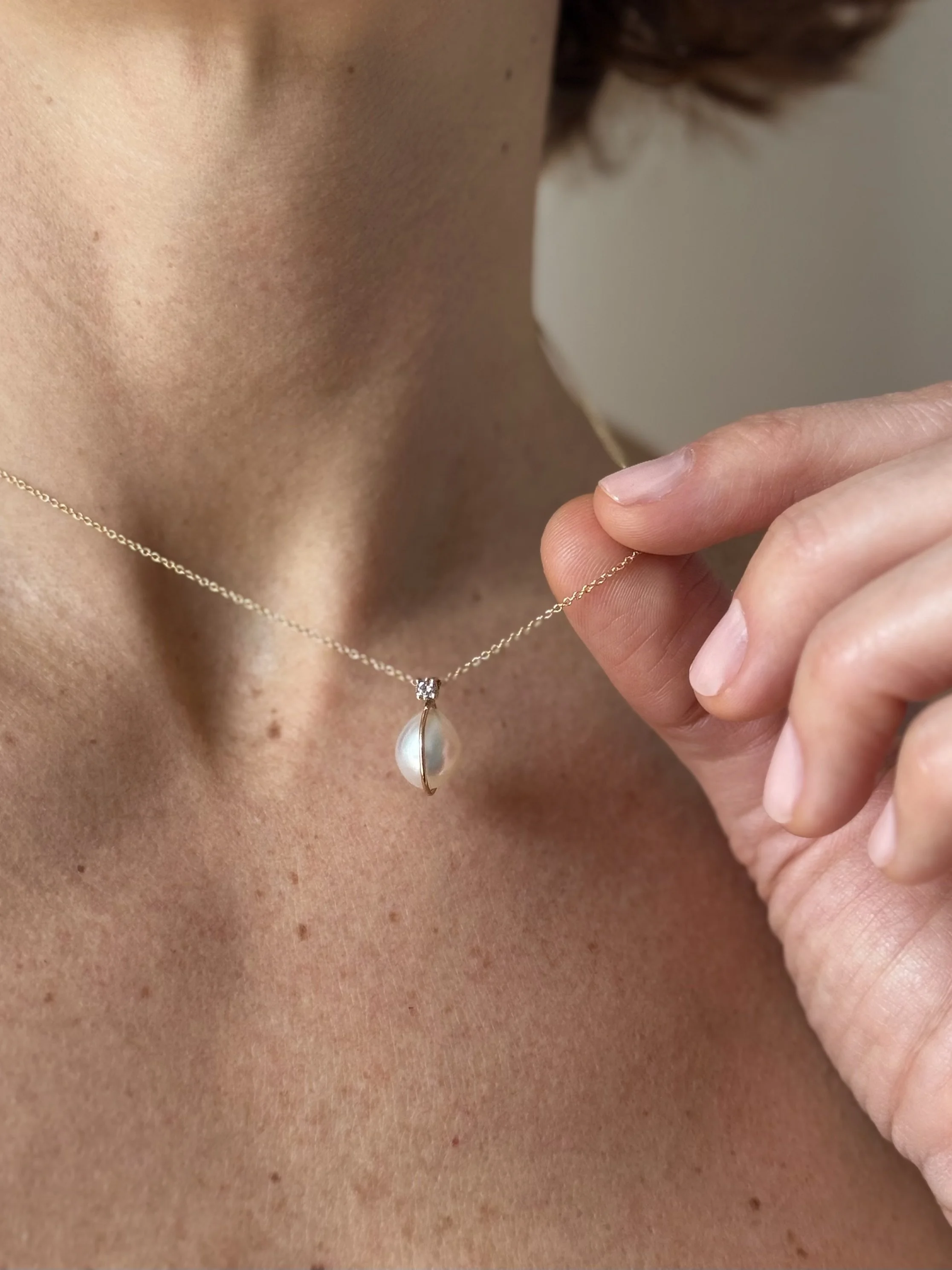 Collana "FILOPERLA" (esemplare N. 4)