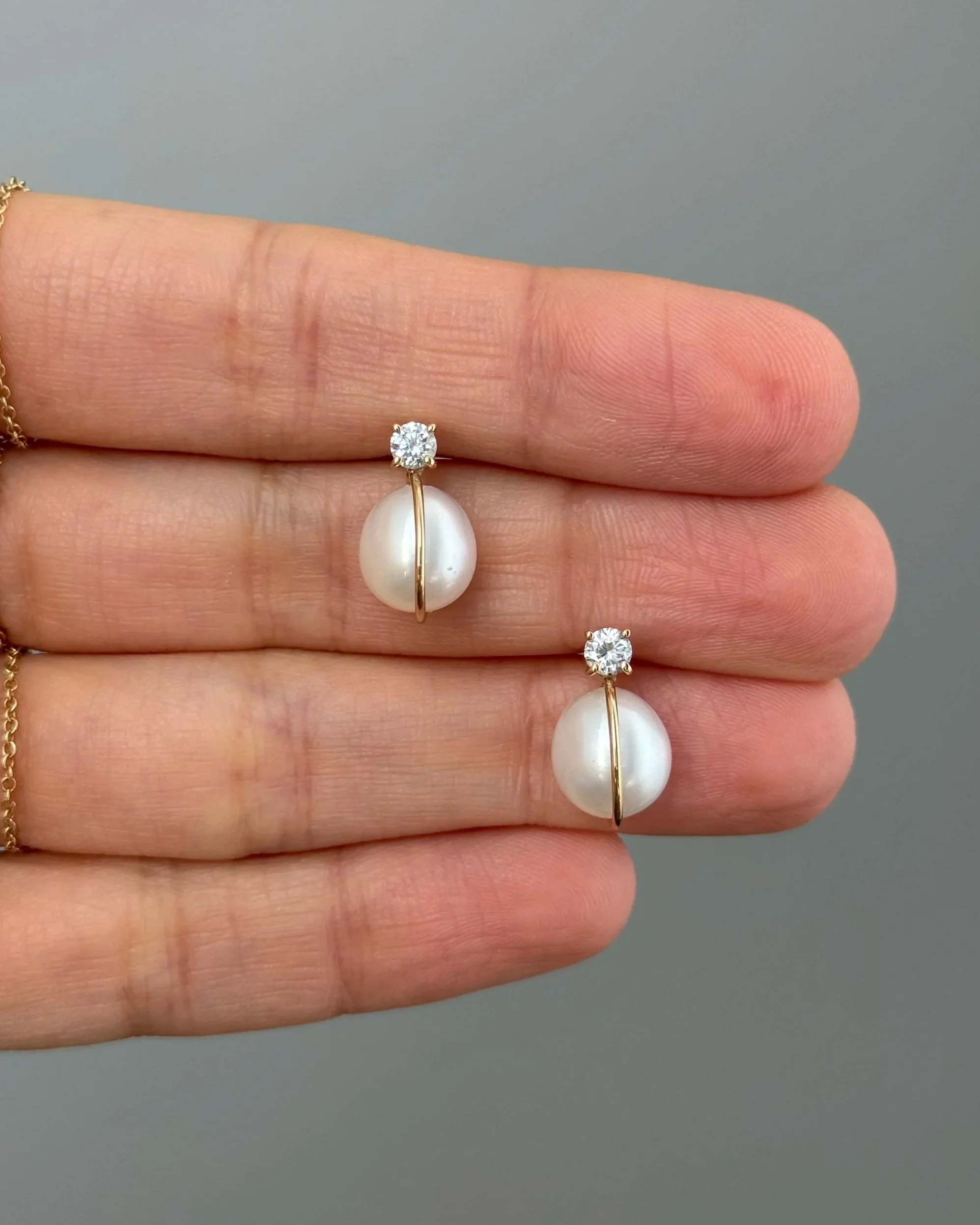 Orecchini "FILOPERLA" (esemplare N.11)