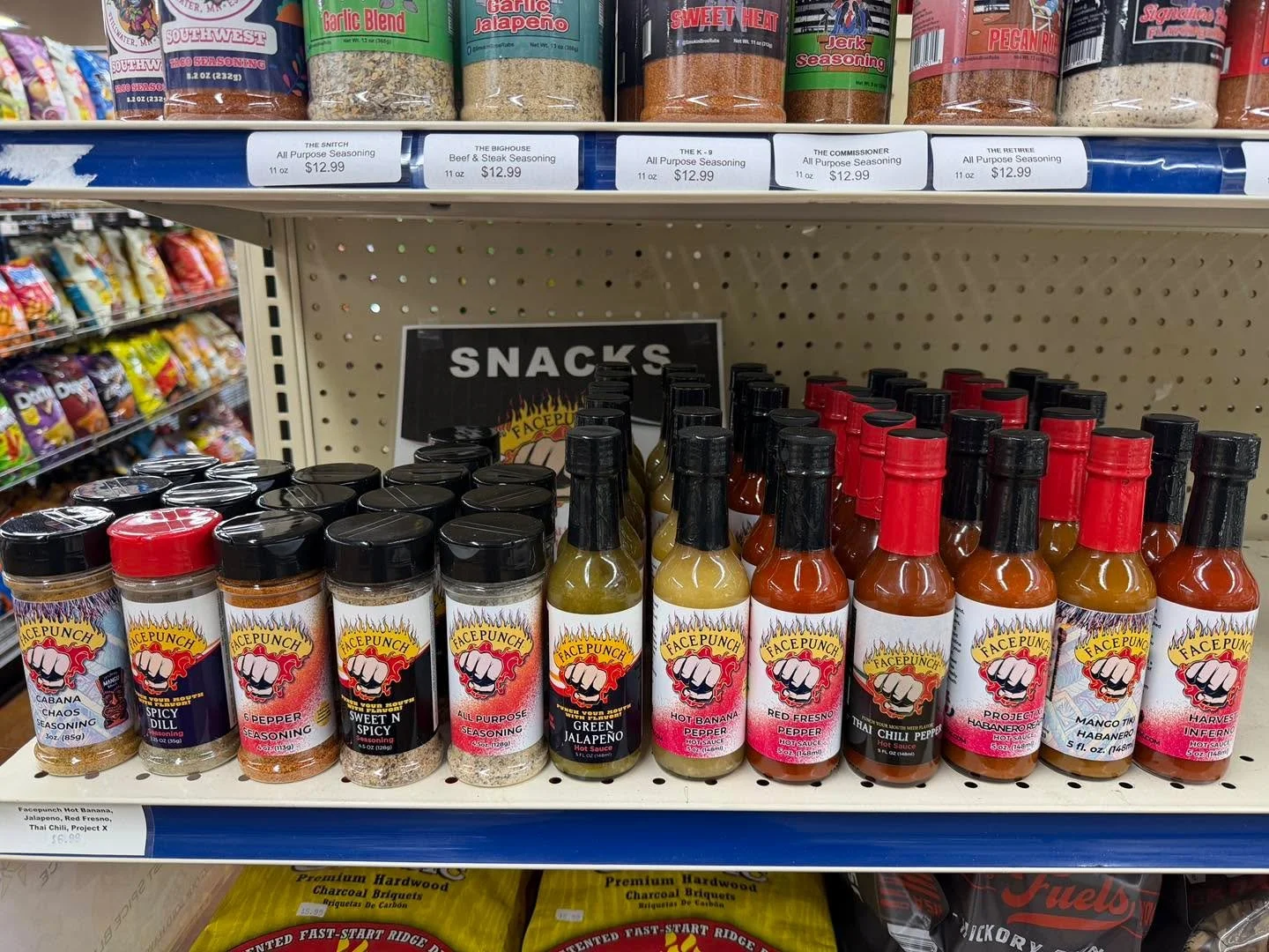 🌶️🚨 Restock alert at jordans_market in Lakeland. They are ramping up business and were completely wiped out of Facepunch! 

Grab some meats, snacks, and Facepunch on your next visit.