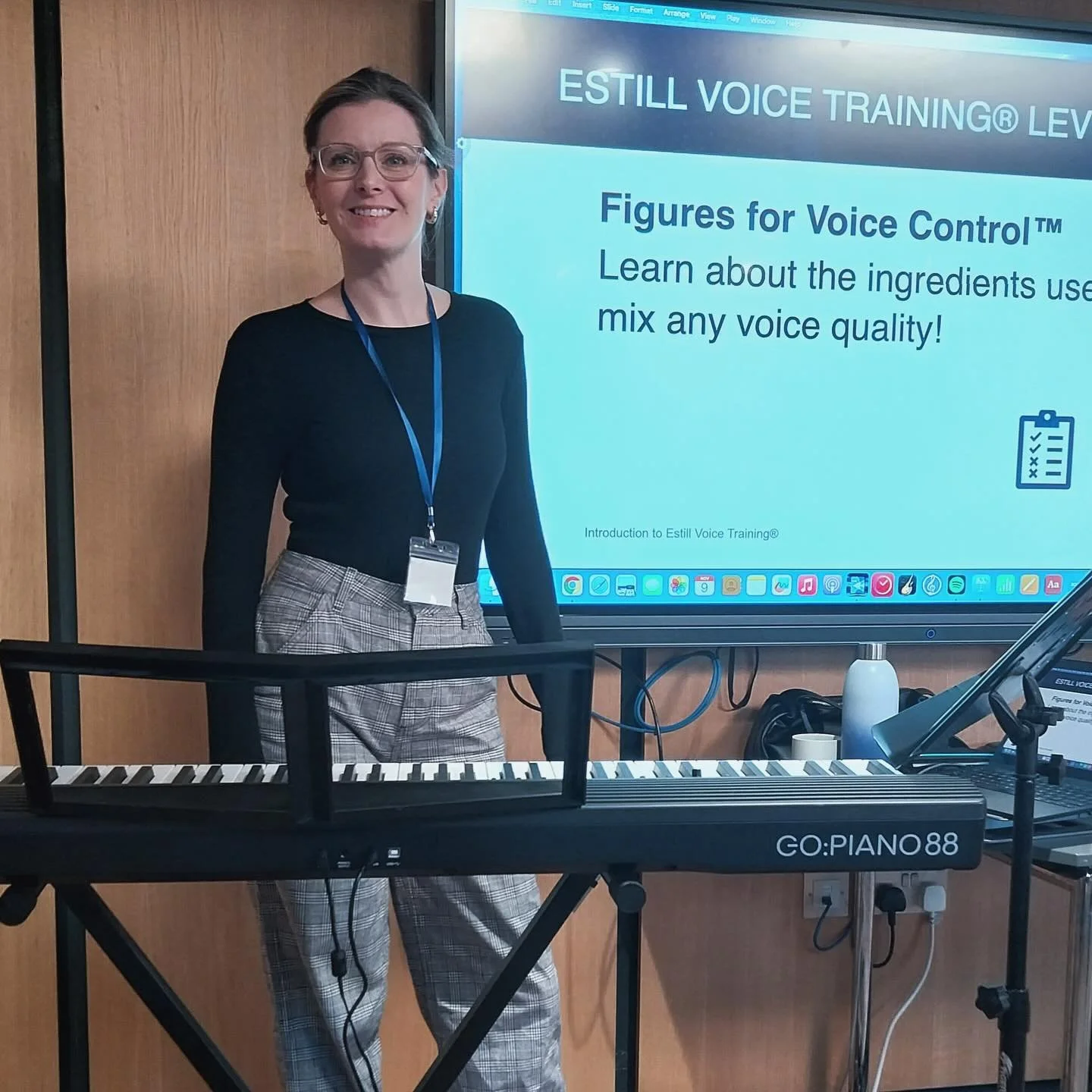 Thank you to each and every one of you who came along on Sunday to the Estill introductory workshop - you were all so thoughtful, and engaged, threw yourselves into it and asked great questions that got us all thinking 😍 In fact, I was having such a