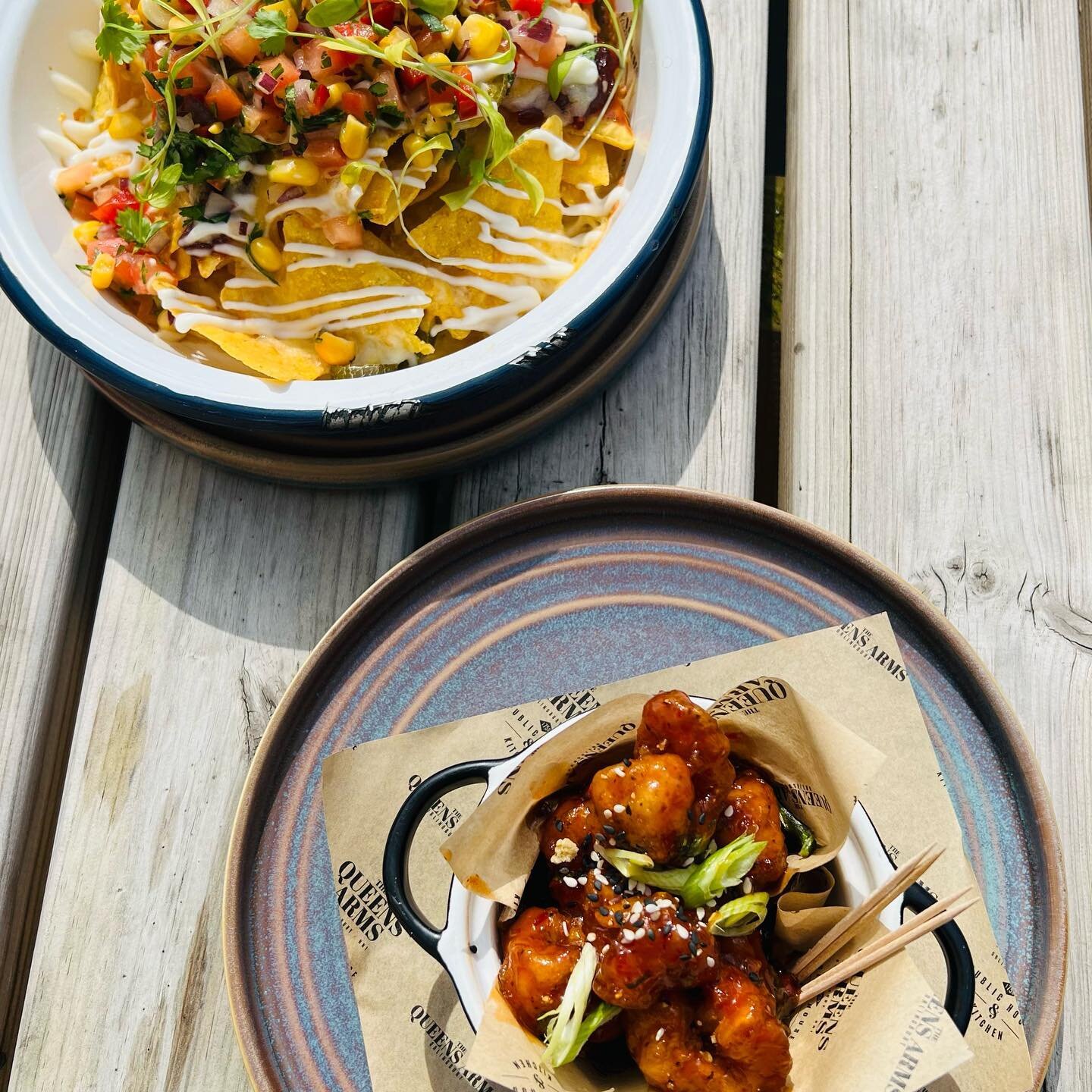 Small plates Saturday🥂🍽️🎉👀😝 

Serving our small plates menu from 1pm-4pm, perfect for a tapas style lunch, small bites or bar snacks 🌮 

Open from 12pm for drinks 🥂🍻 

See you soon 😝