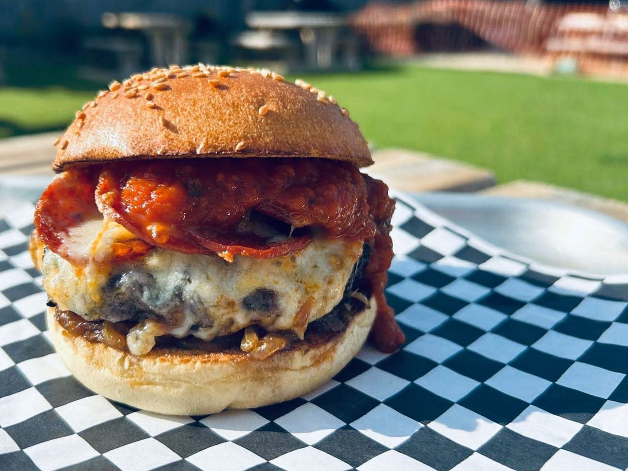 🍔 QA BURGER OF THE WEEK 🍕 

Pizza meets burger 👀 

For those times you cant decide whether its a pizza or a burger night - we got you!😀