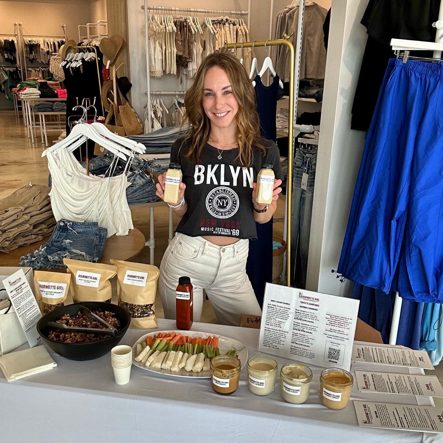 A little over a year ago, I decided to do my very first #tasteofGG with @mixologywoodbury (thanks to @tdanow ❣️). That was basically the start of the retail side of my brand. Today, it felt like everything came full circle 🙏🏻 I got to see beautiful