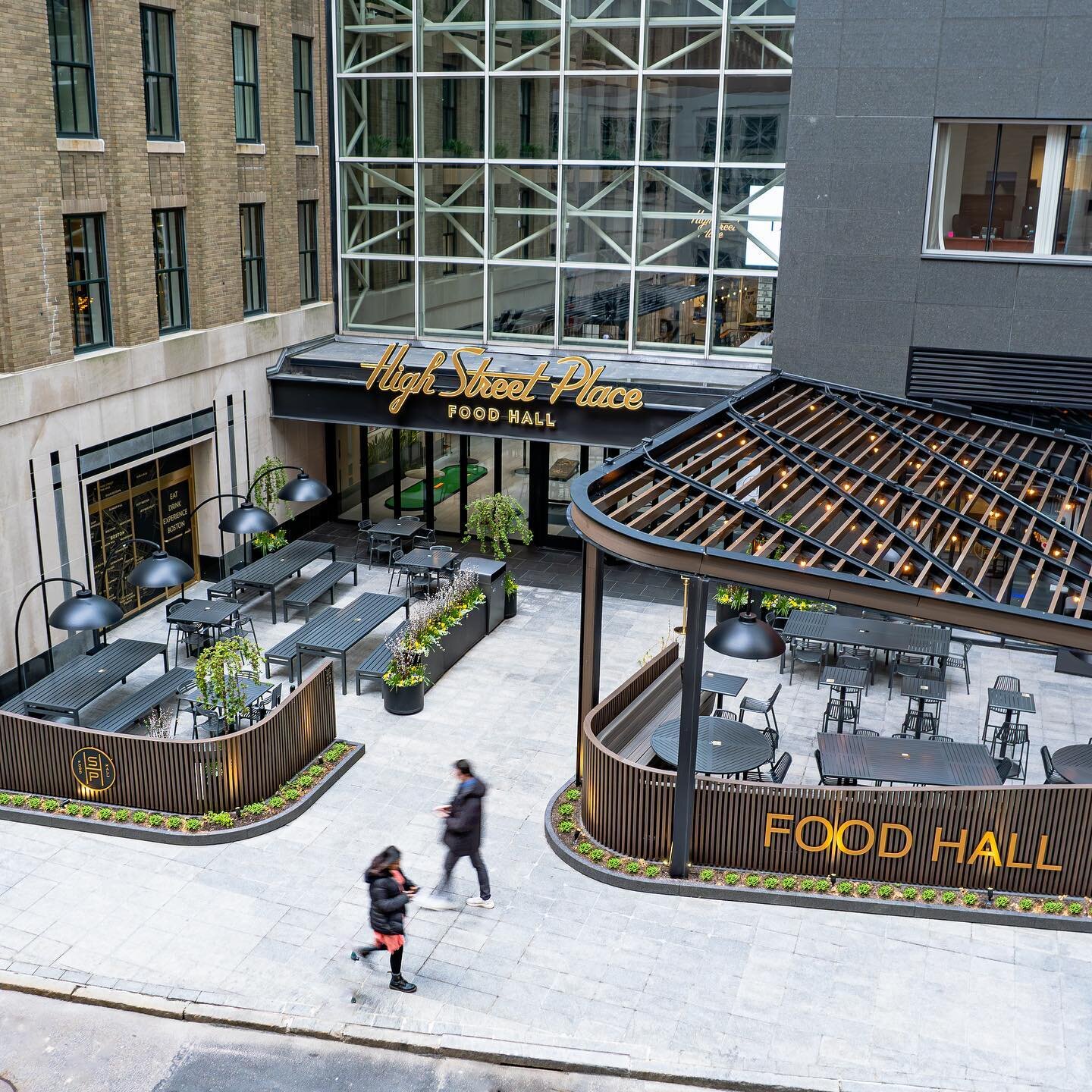 MUST VISIT IN BOSTON: What do you get when you mix twenty food and beverage vendors with great music and a gigantic full-wall television all under one atrium? 

You get @highstreetplace! 

Whether it&rsquo;s a private event, a workshop, or weekend pa