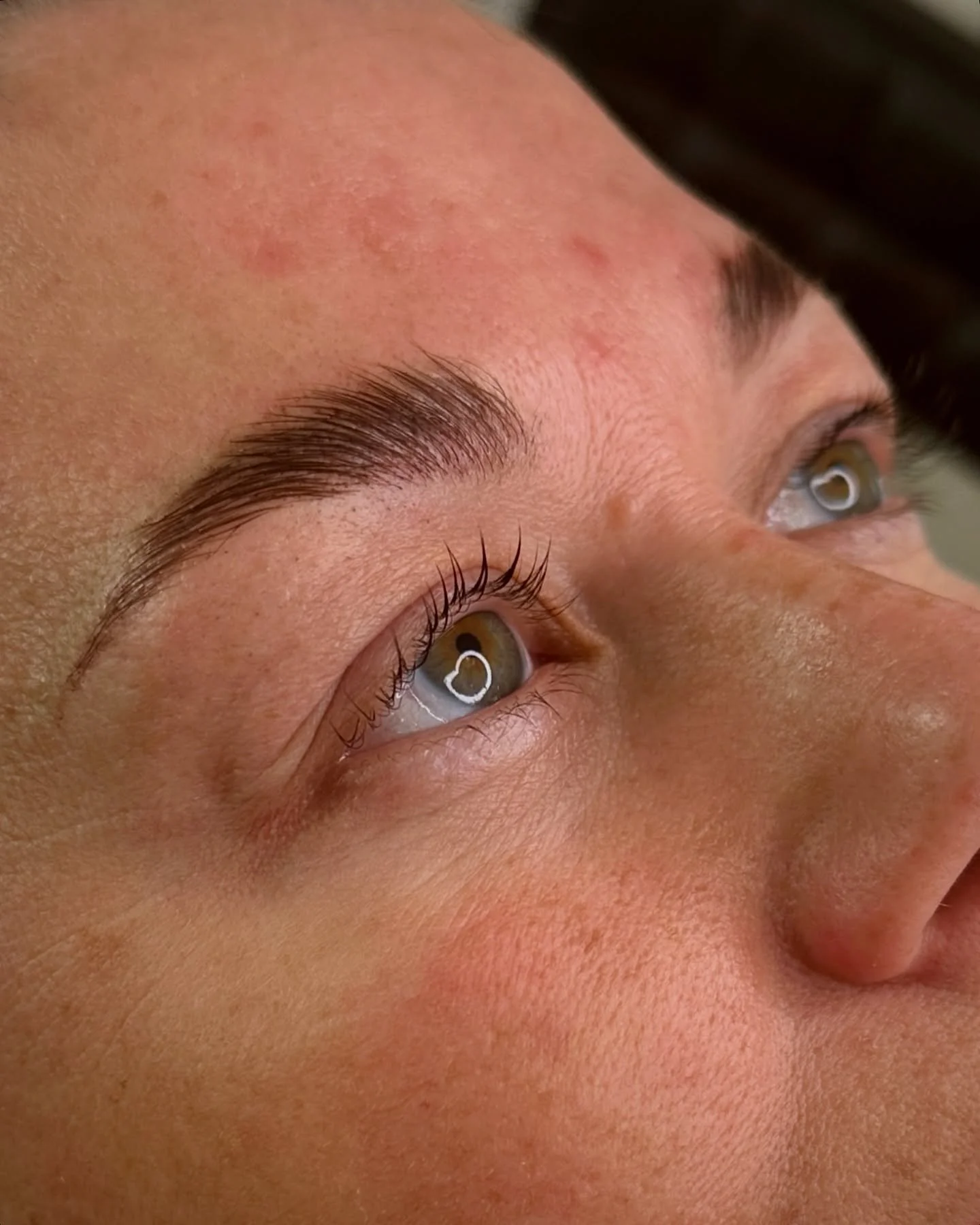 ✨Fluffy brows + lifted lashes = the ultimate low-maintenance holiday look! ✨
This gorgeous brow lamination and lash lift combo gives you that fresh face, no effort feel&mdash;perfect for pool days and golden hour selfies ☀️🌊

💛 Heading away soon? G