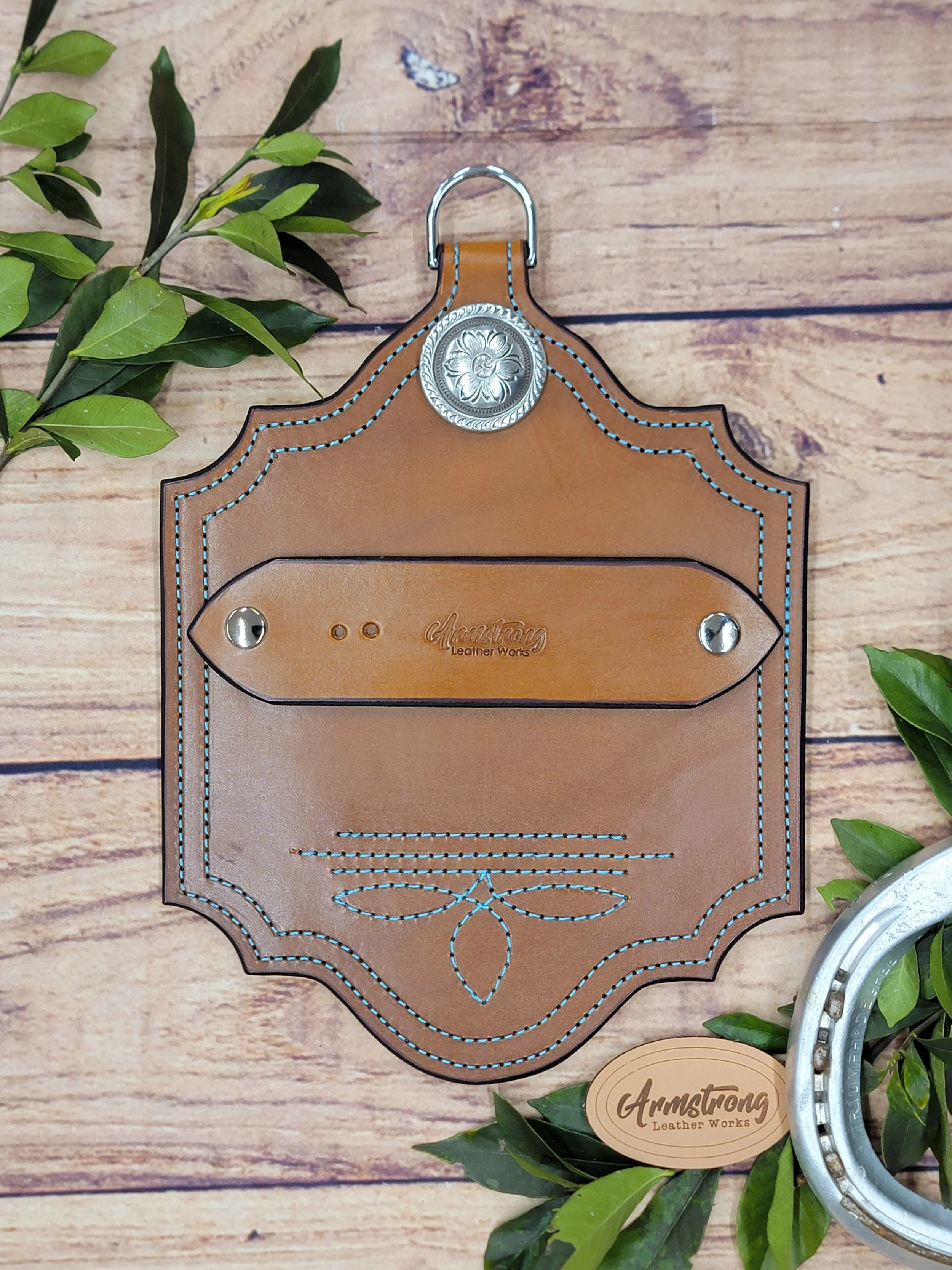 Single Buckle Brown: Turquoise Stitching