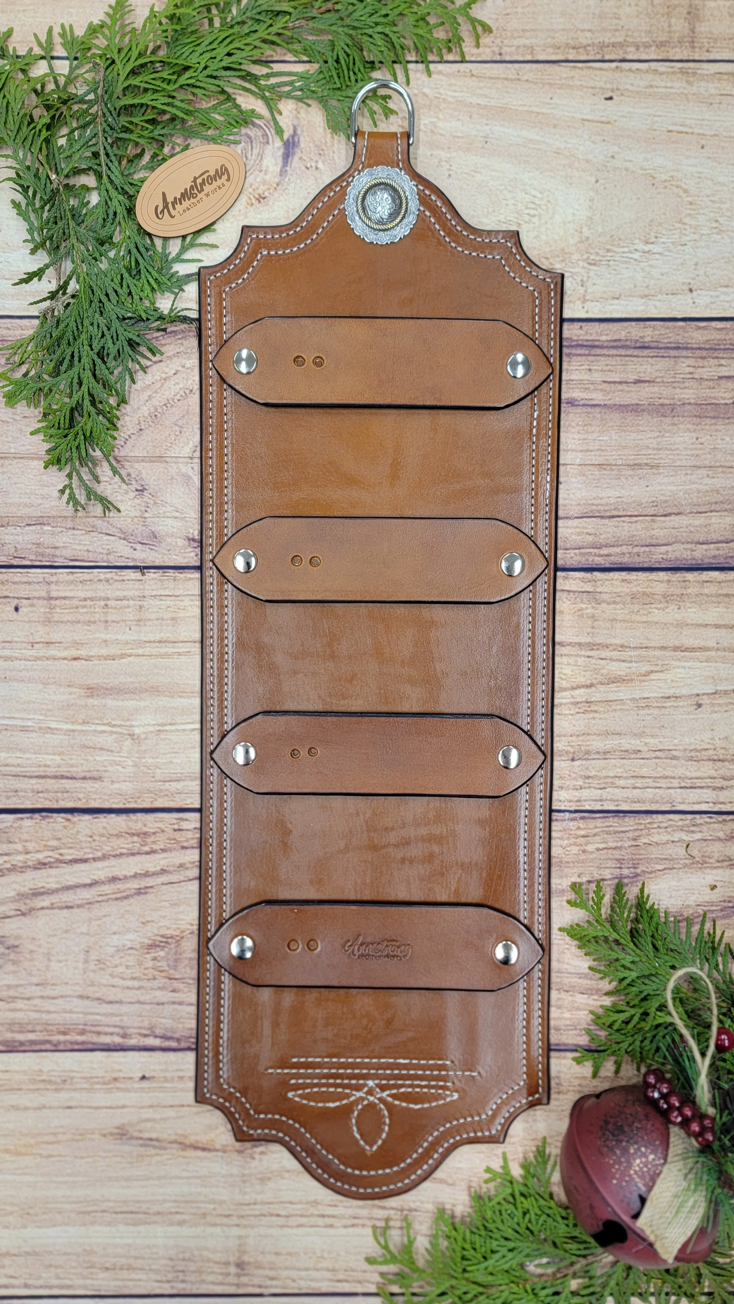 Four Buckle: White Stitching with Fancy Concho
