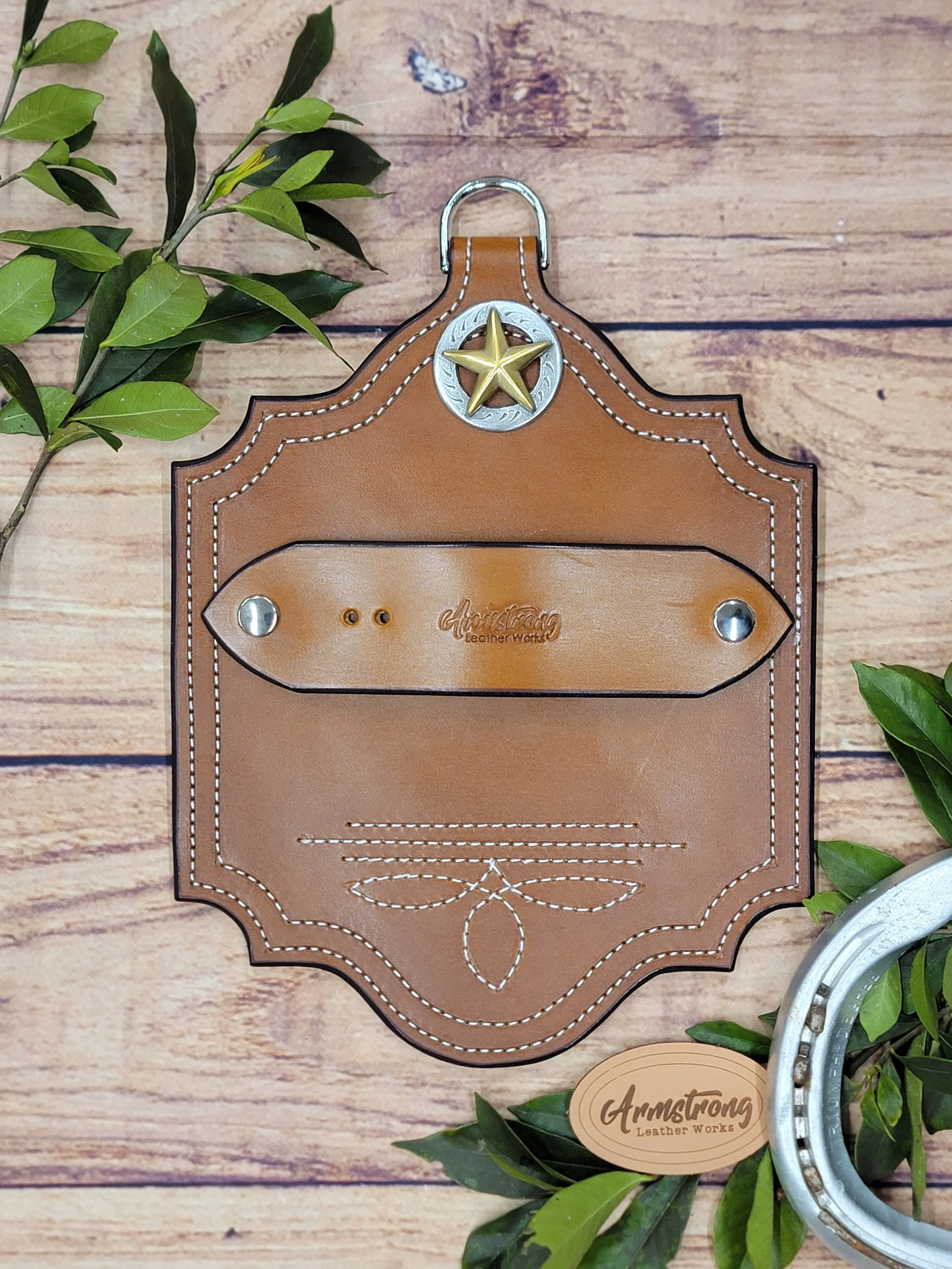 Single Buckle Brown: White Stitching