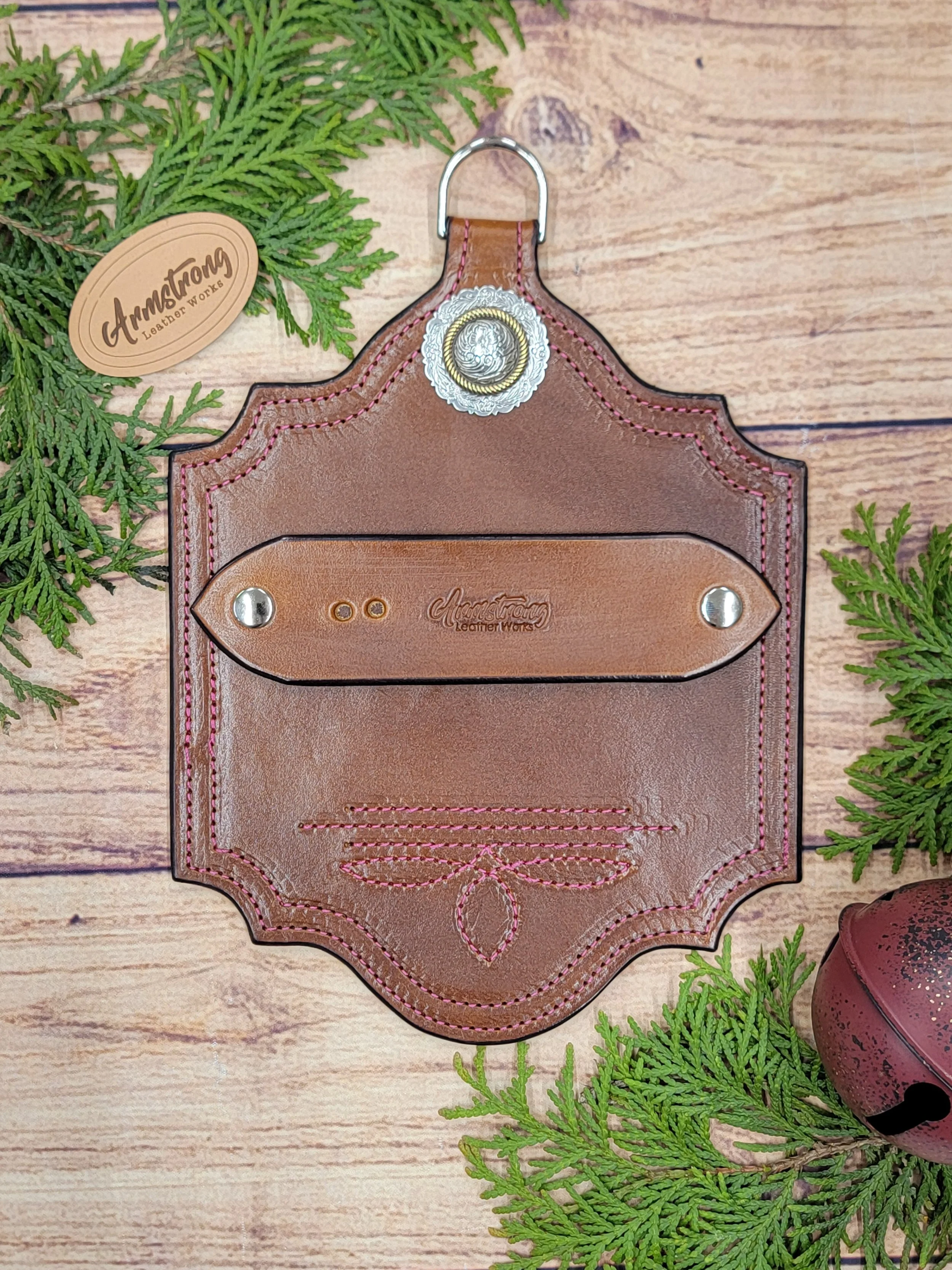 Single Buckle: Hot Pink Stitching