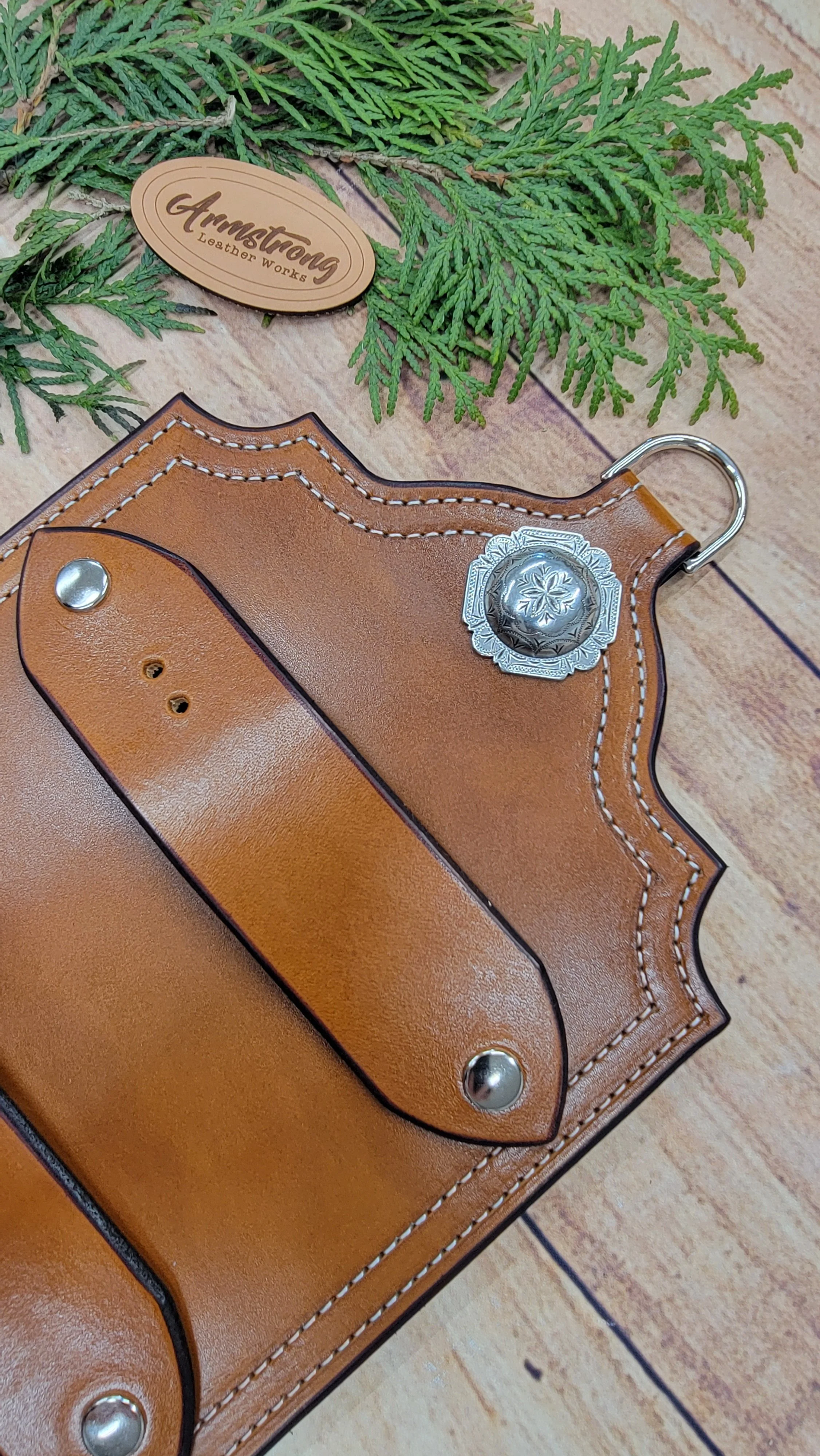 Six Buckle: White Stitching with Square Concho