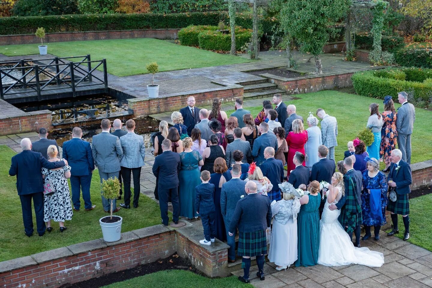 When you set up everyone for the big group photo and tell them not to move. 

When you get up top to take the photo and everyone has moved lol. 

#thomasmccabephotography
#myscotlandwedding
#scottishwedding #ayrwedding #westernhousehotel #ayrshire #a
