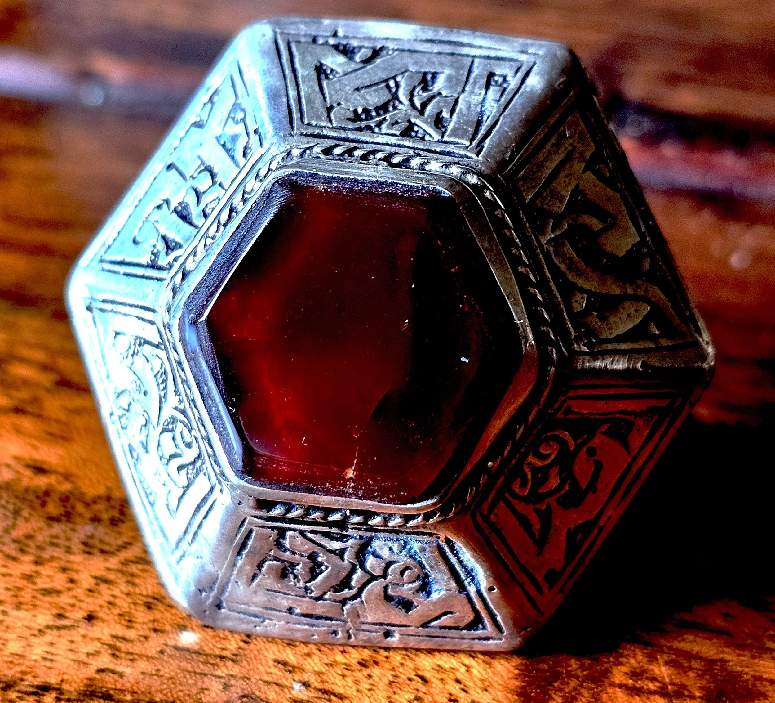 Bague Djinn Bague De Puissance Positive Diamant Génie Djinn 7701 - Magie Succès - Spiritualité Wicca - Neuf Amulette Protection Positive