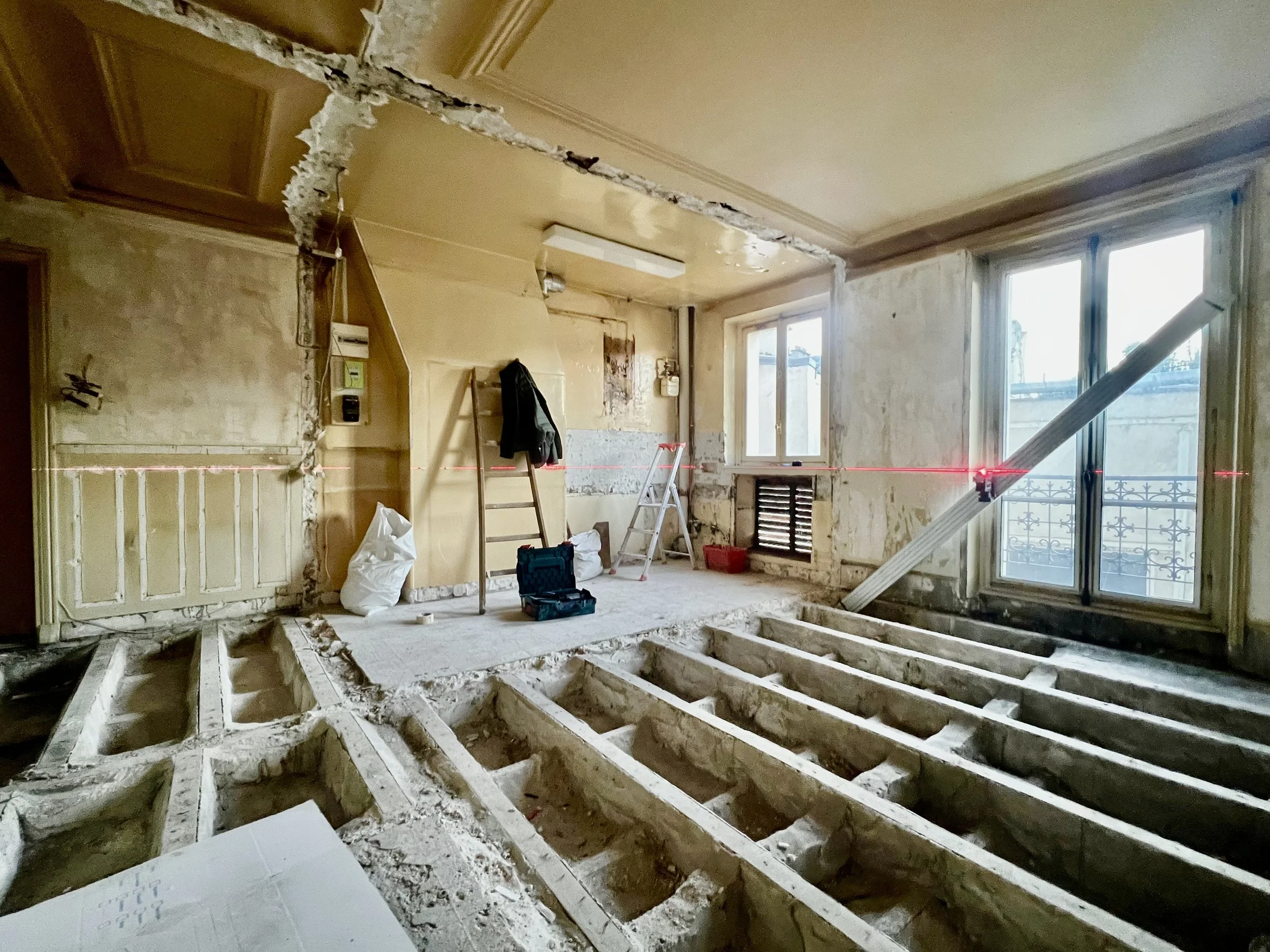 Démolition par JulBat et évacuation des gravats