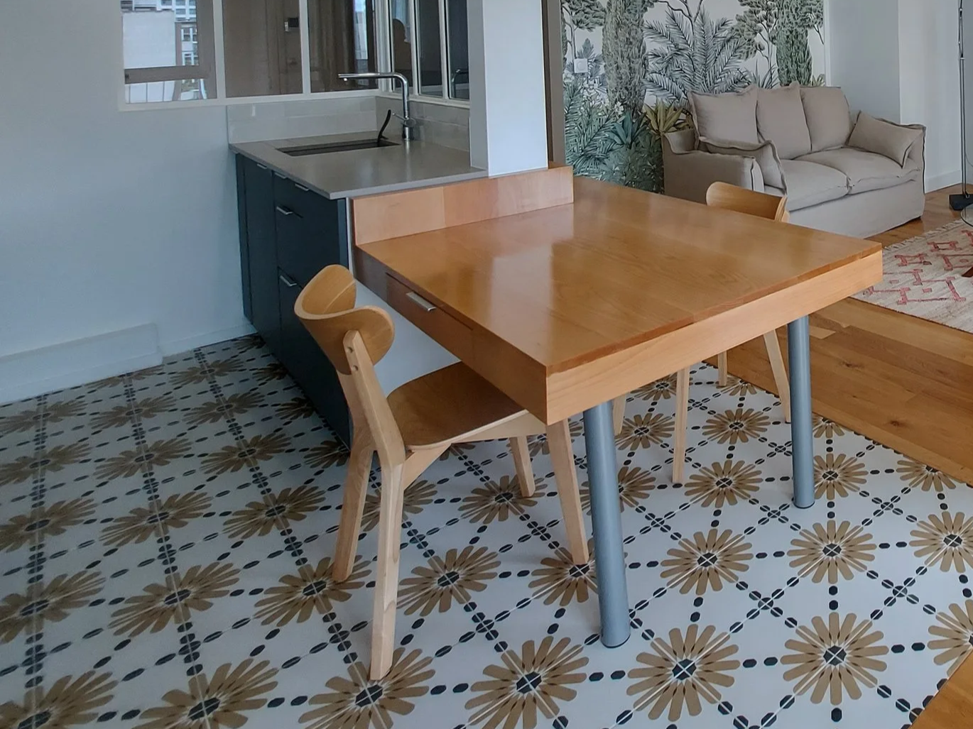 JulBat réalise vos travaux de peinture, enduit et décoration