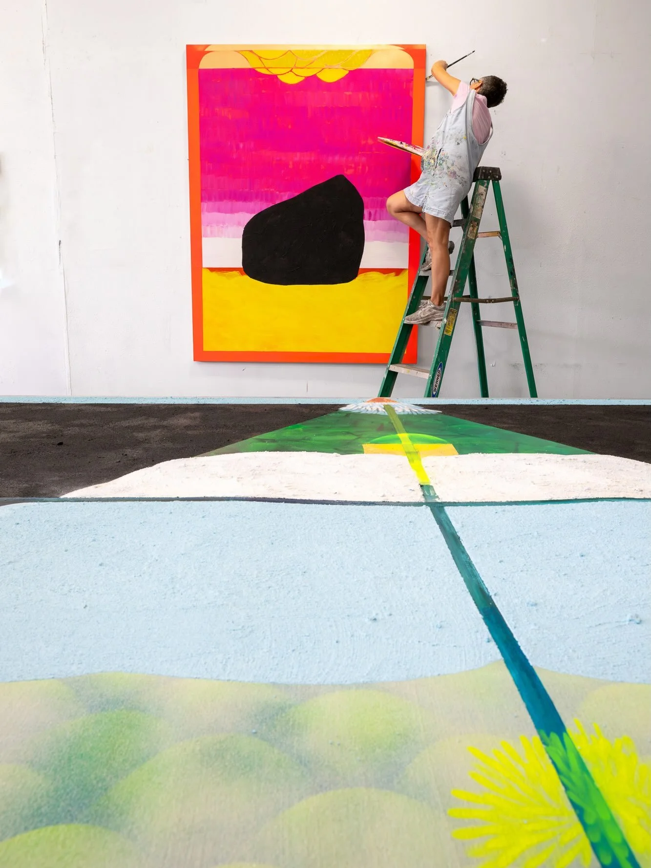 I first encountered Kim Manfredi&rsquo;s work in a group exhibition @etgalerie, and I was immediately captivated by her use of color, shape, and material.

This encounter led me to photographing Kim in her studio as she completed paintings for View w