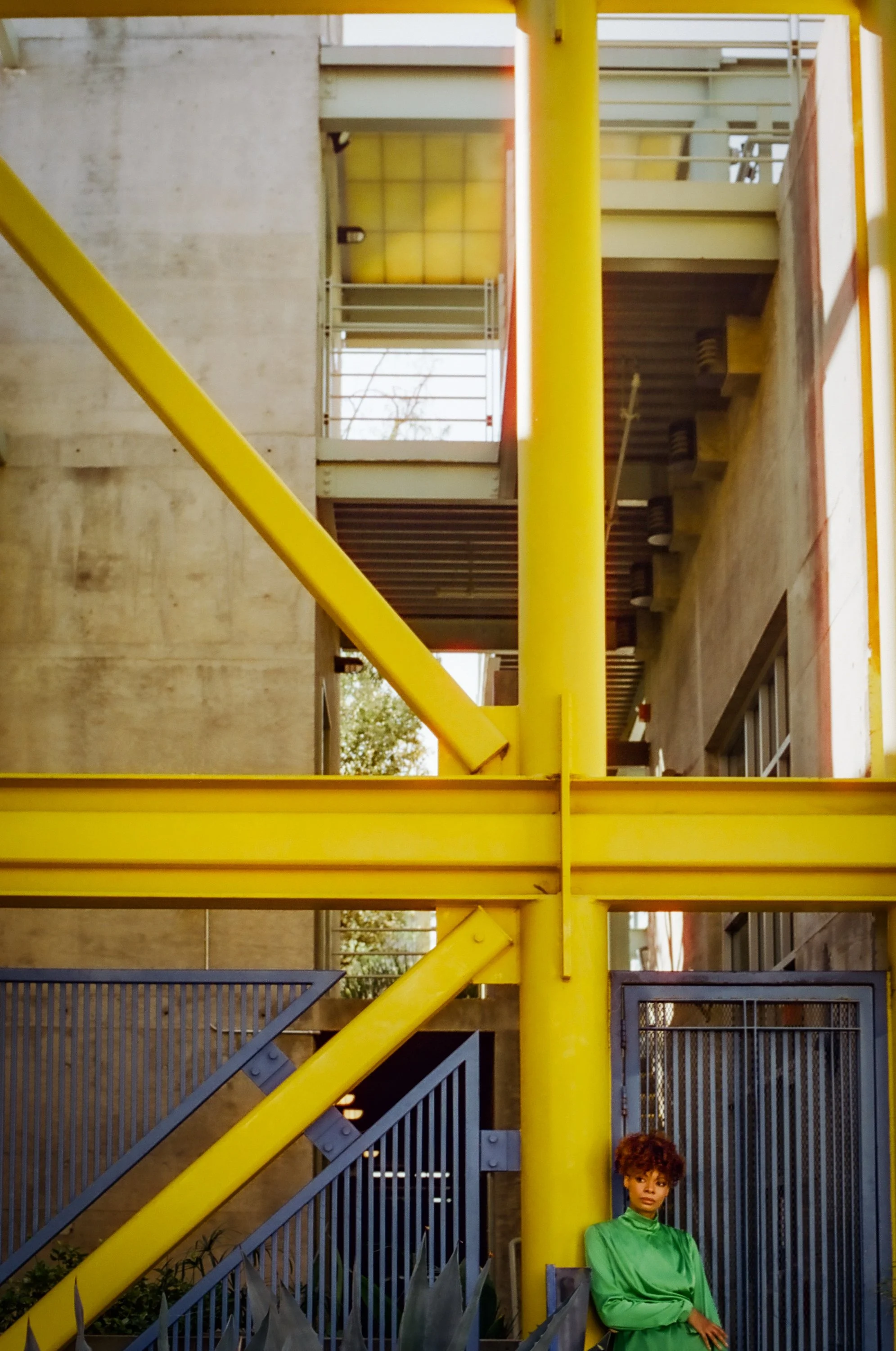 Ariel DLGrey 60020.jpg