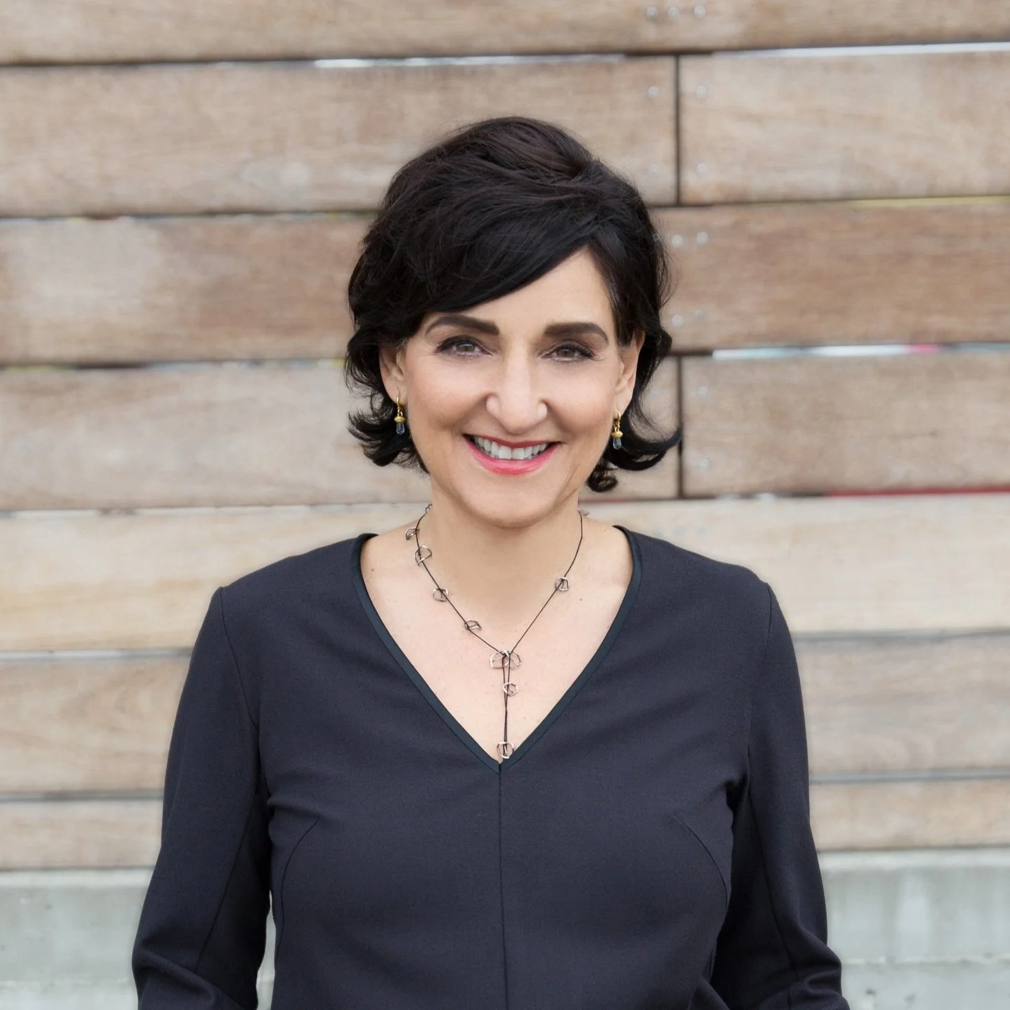 1_LauraPortrait copy.jpg